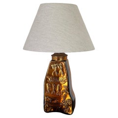 Lampe de table suédoise du milieu du siècle en verre ambré. 1960's.