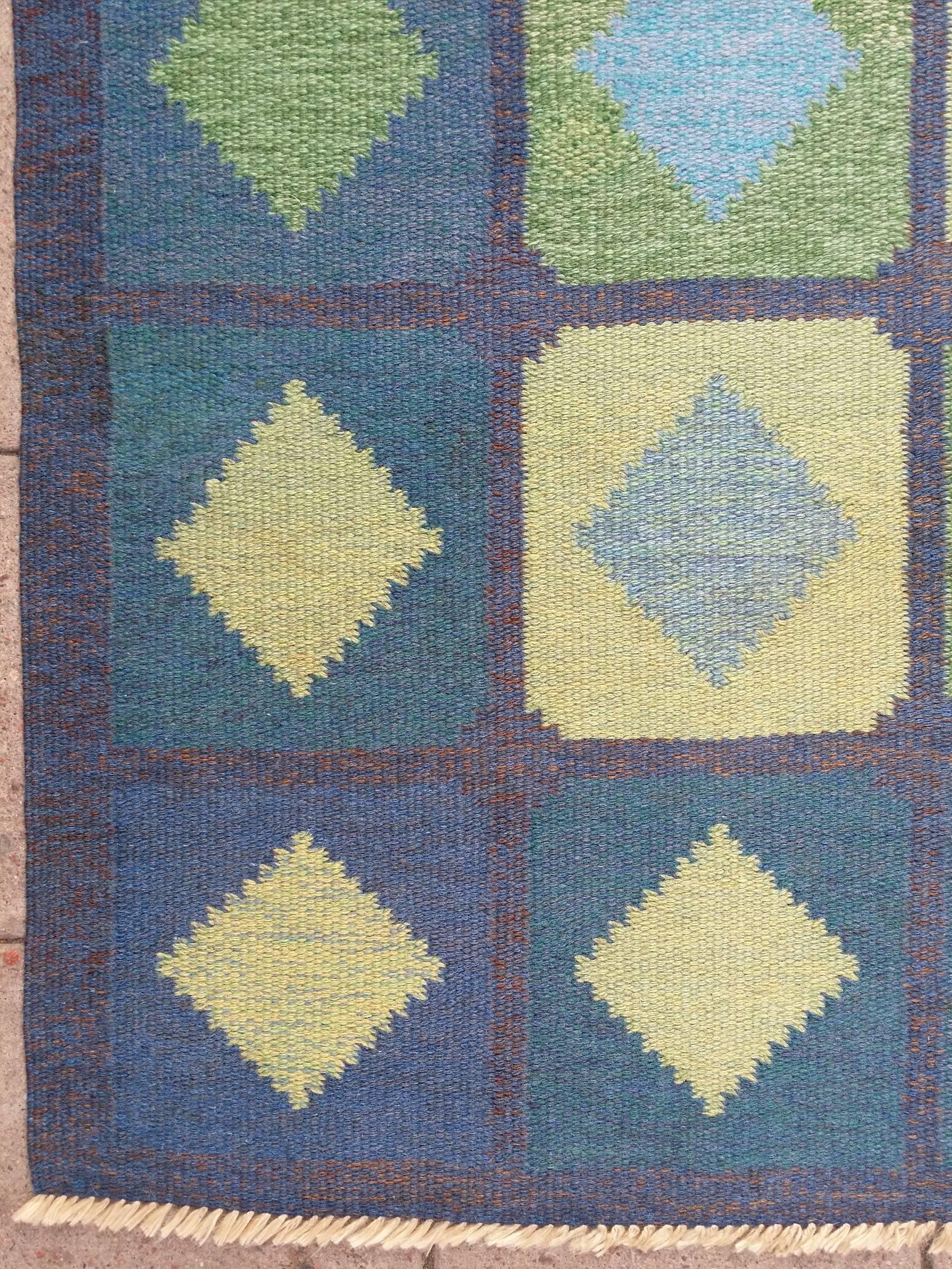 20th Century Swedish Flat-Woven Rug For Sale