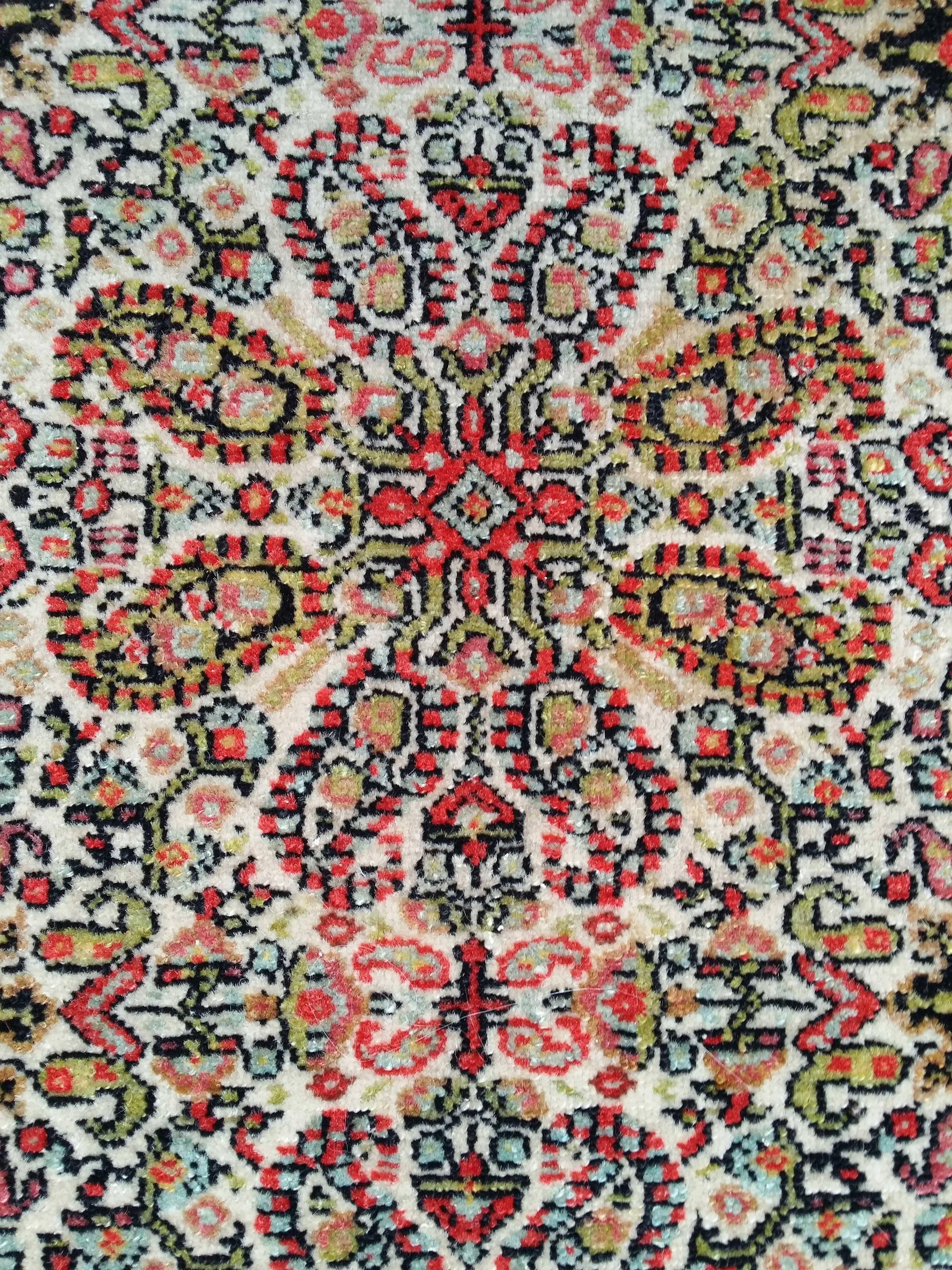 Senneh rug. Kurdistan - NW Persia. Design: 