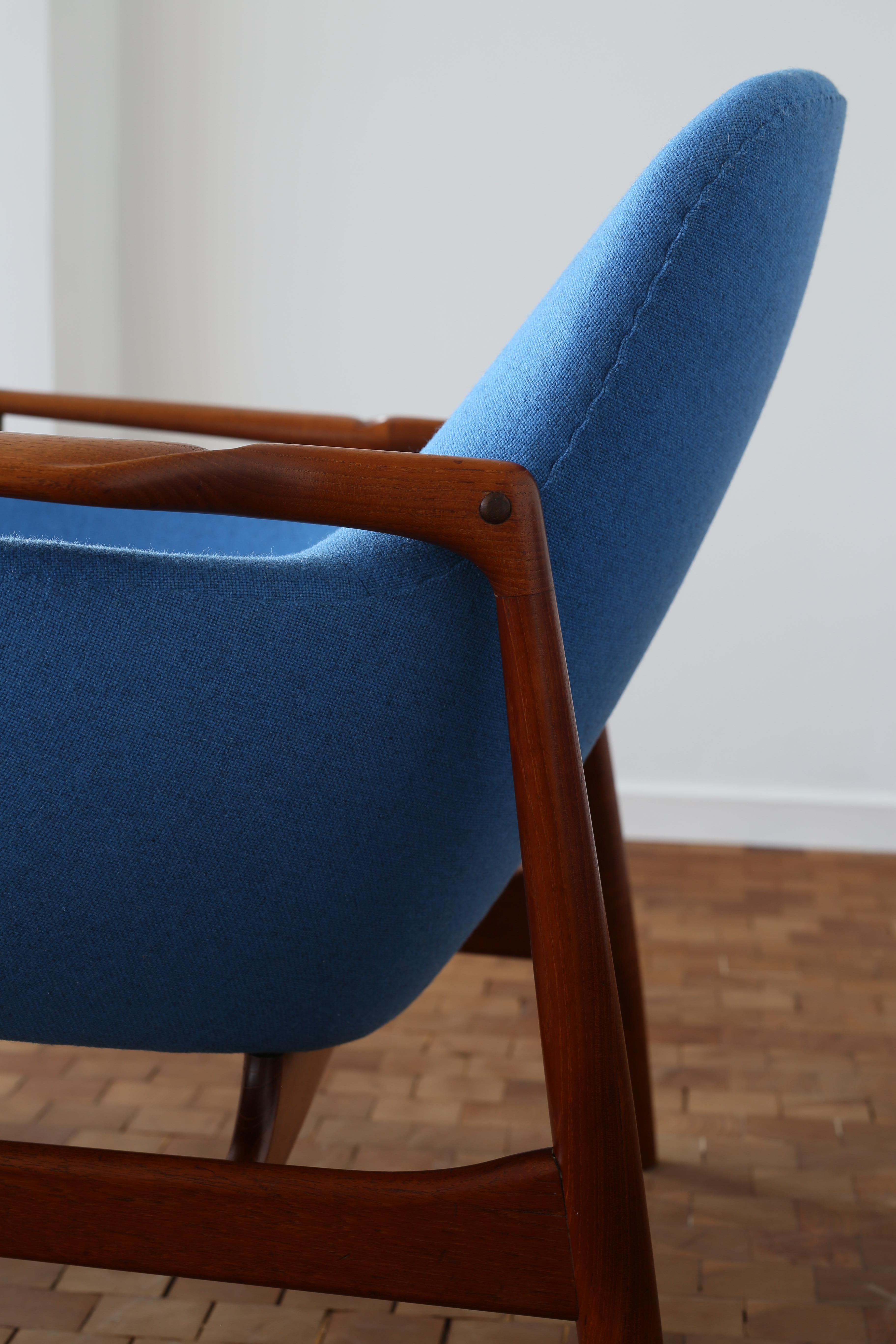 Paire de fauteuils Finn Juhl NV53 pour Niels Vodder, 1953 en vente 1