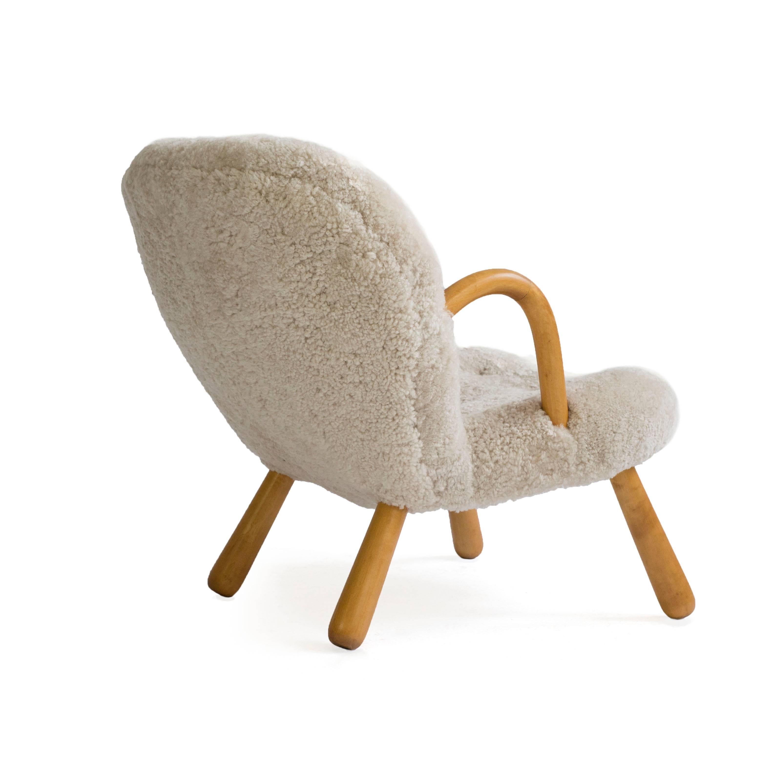 Danish Phillip Arctander Clam Chair