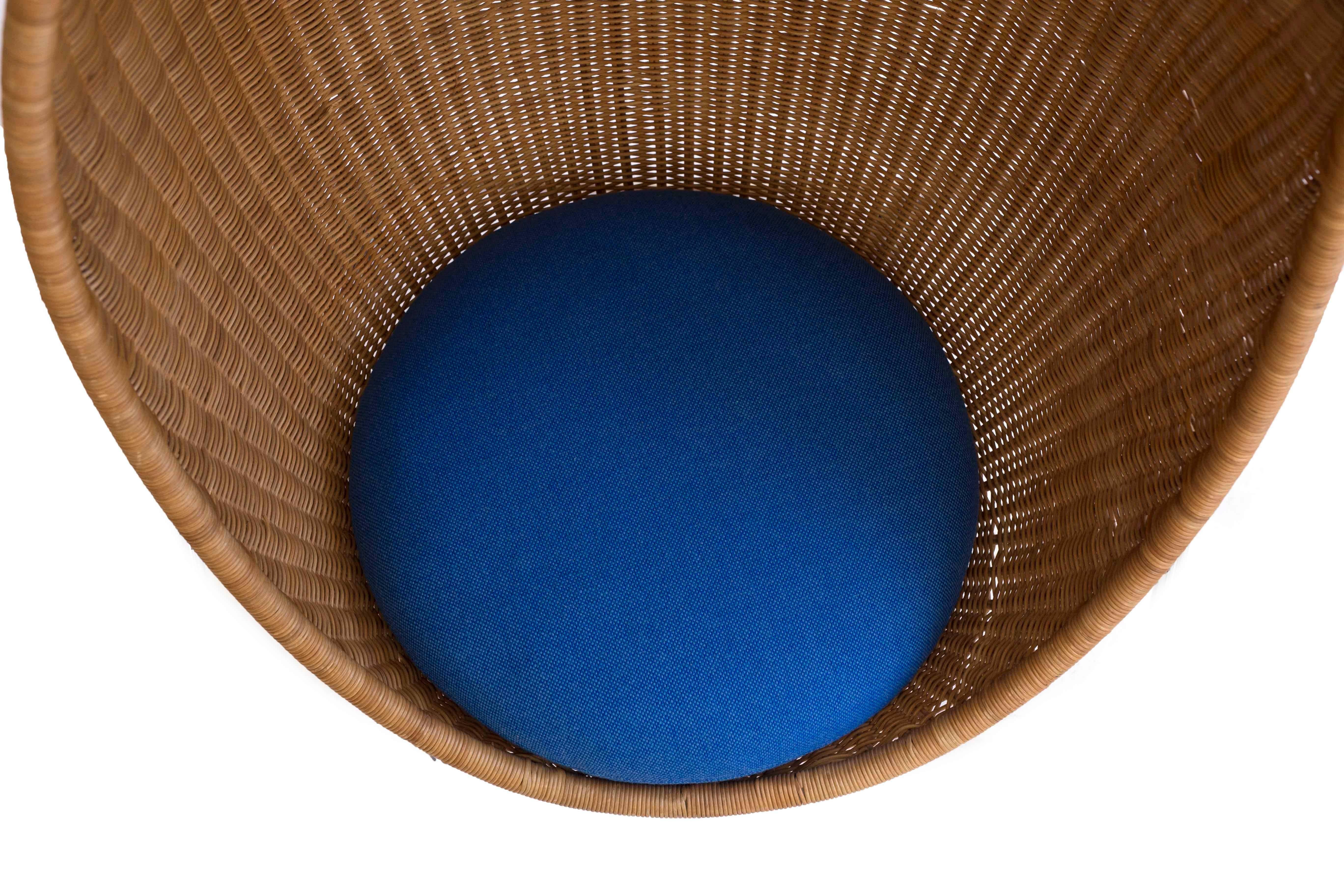 Nanna Ditzel , ‘Hanging Egg’, 1959 for R. Wengler In Good Condition In Copenhagen, DK