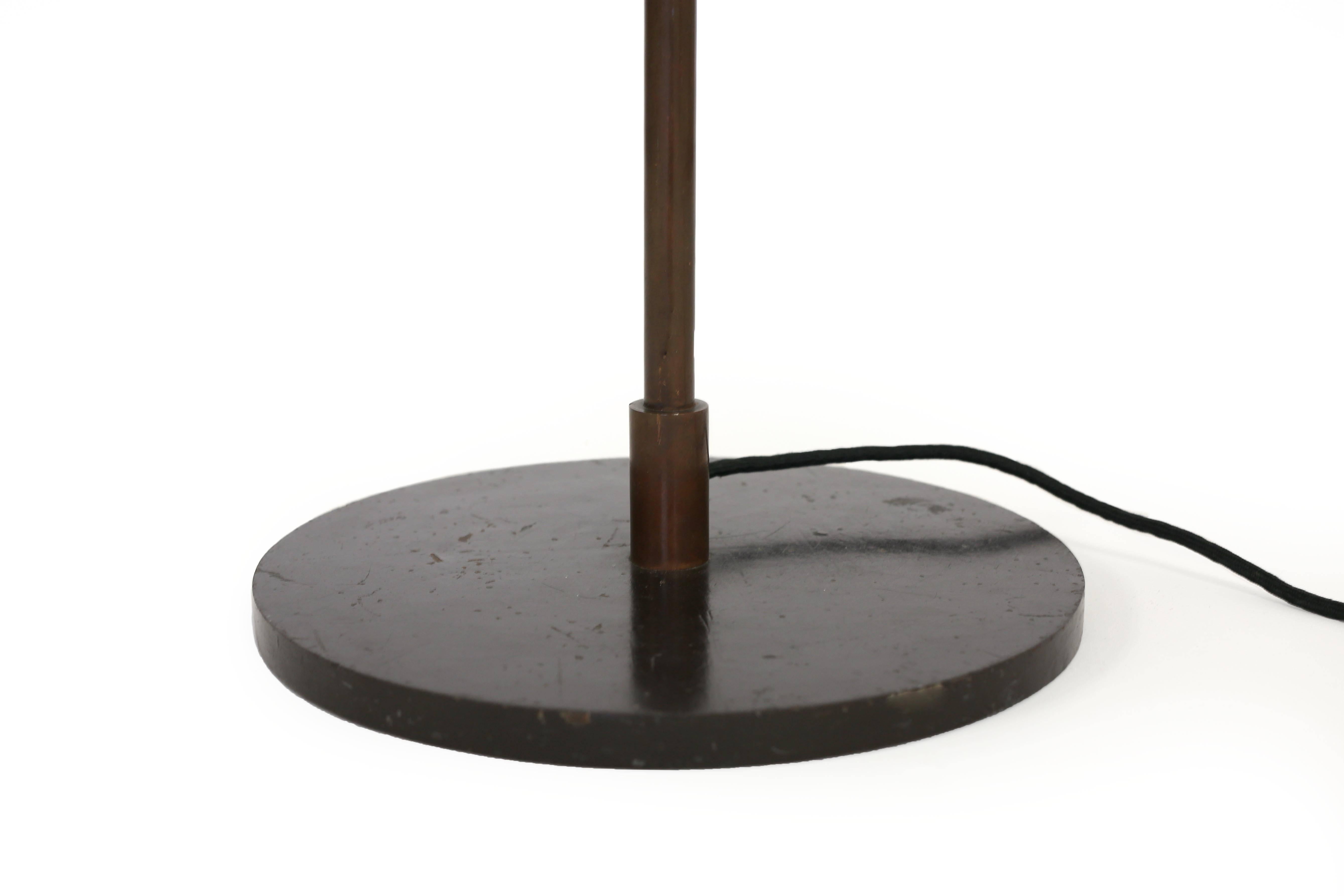Poul Henningsen, early 3/2 Standard Lamp, 1931 In Excellent Condition In Copenhagen, DK