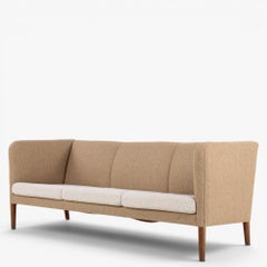 AP 18 - 3 seater sofa in textile by Hans J. Wegner
