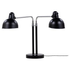 Modelo 6780 - Lámpara de mesa de dos brazos de Christian Dell