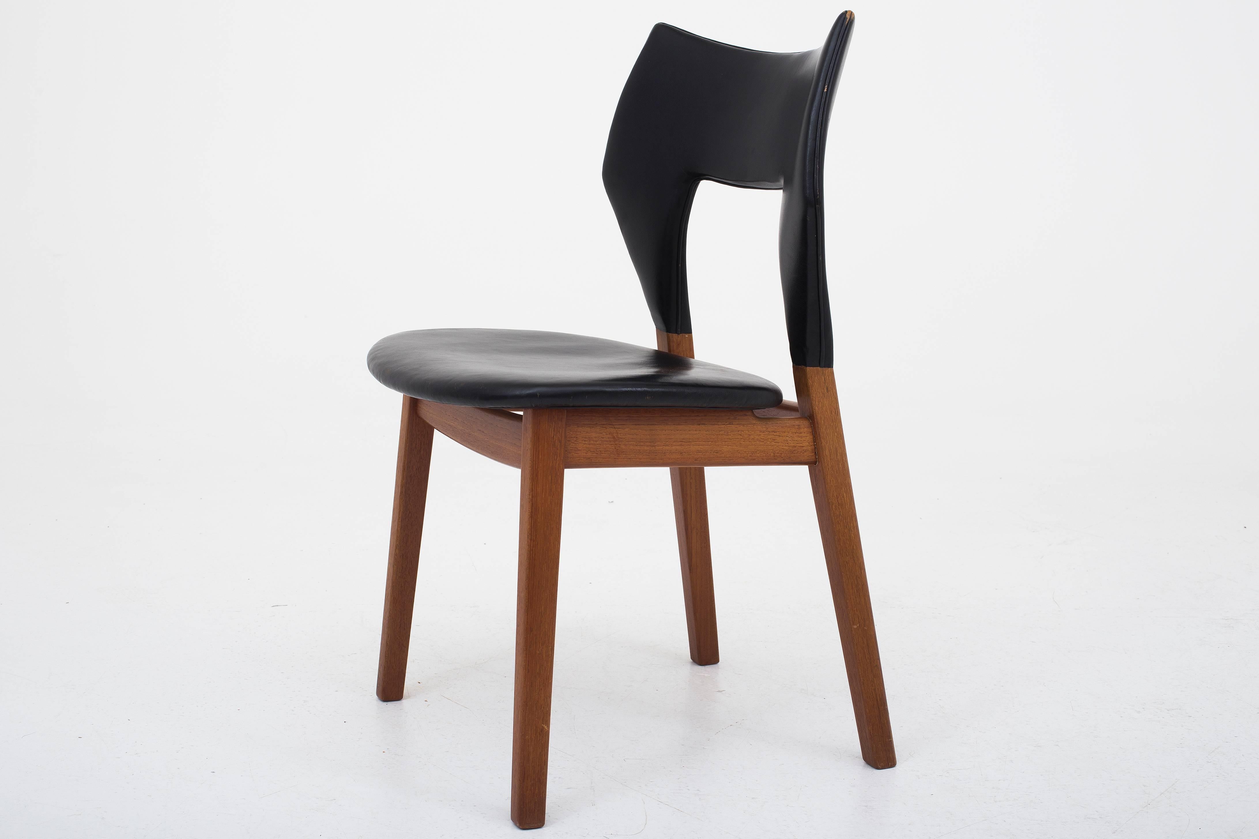 Scandinavian Modern Tove & Edvard Kindt Larsen Eight Dining Chairs