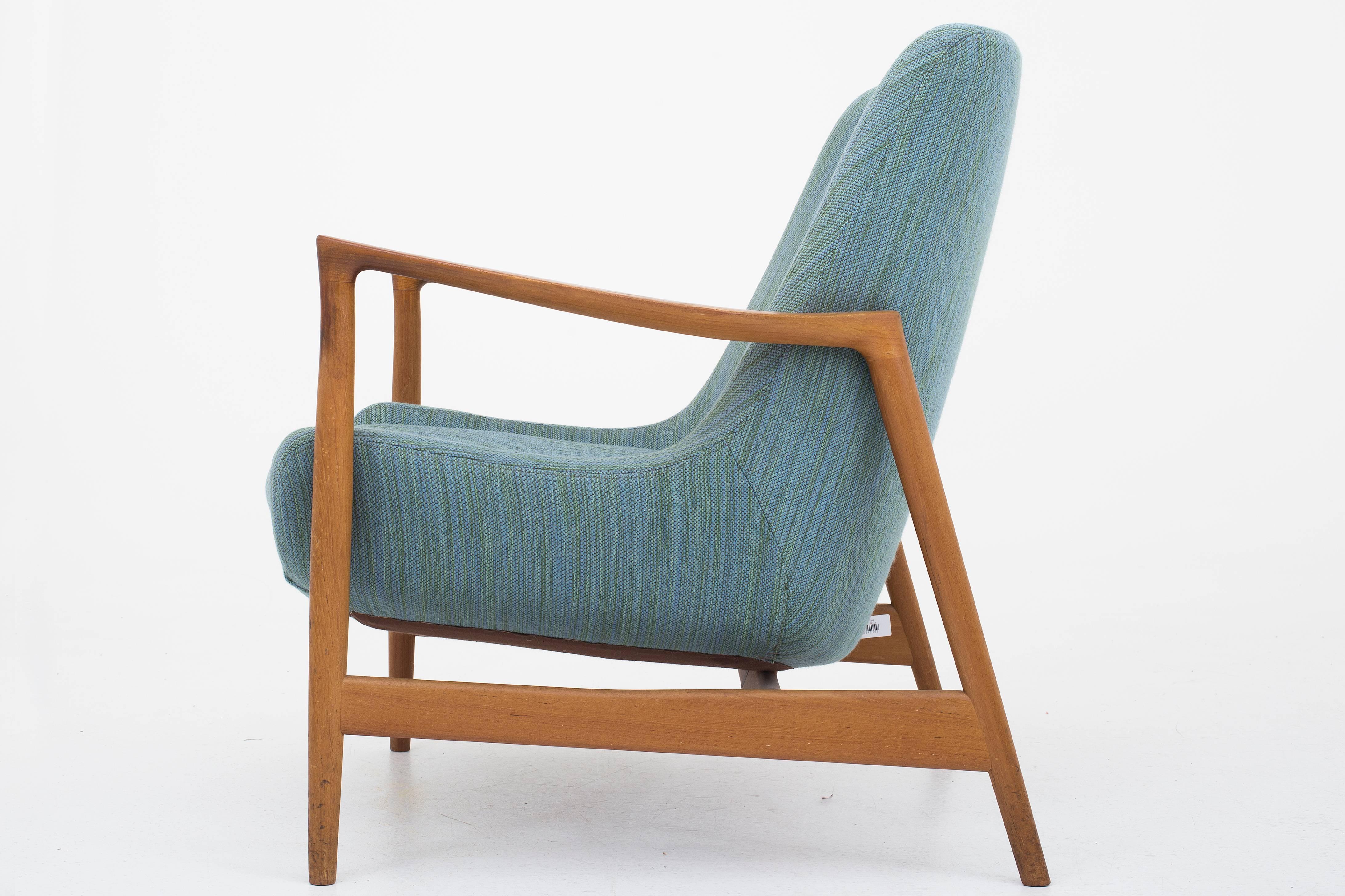 Danish Pair of Elizabeth Chairs by Ib Kofoed-Larsen