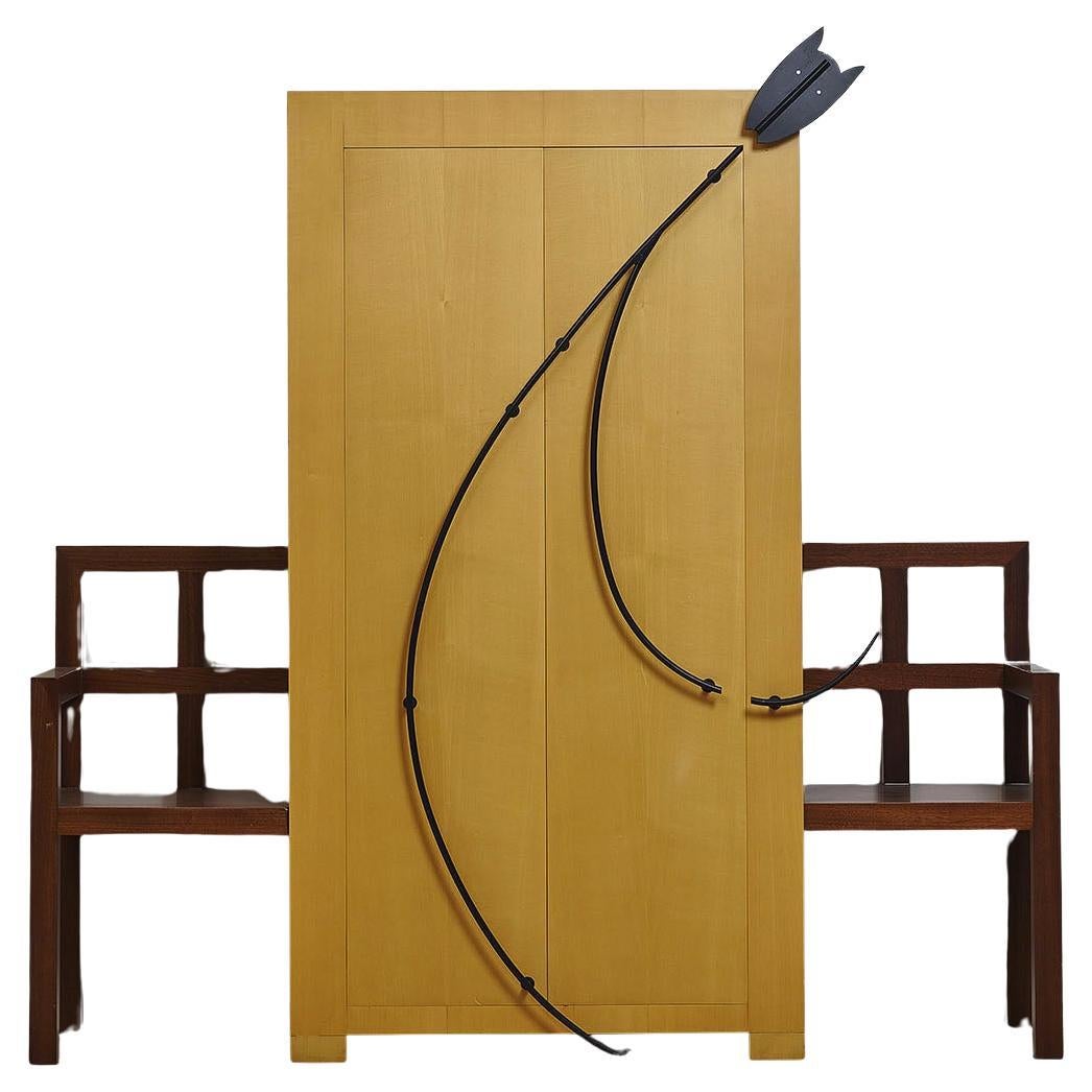 Cabinet Ficcanaso di Mimmo Paladino per Meta Memphis Milano