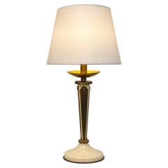 Lámpara de mesa de Gilbert Poillerat