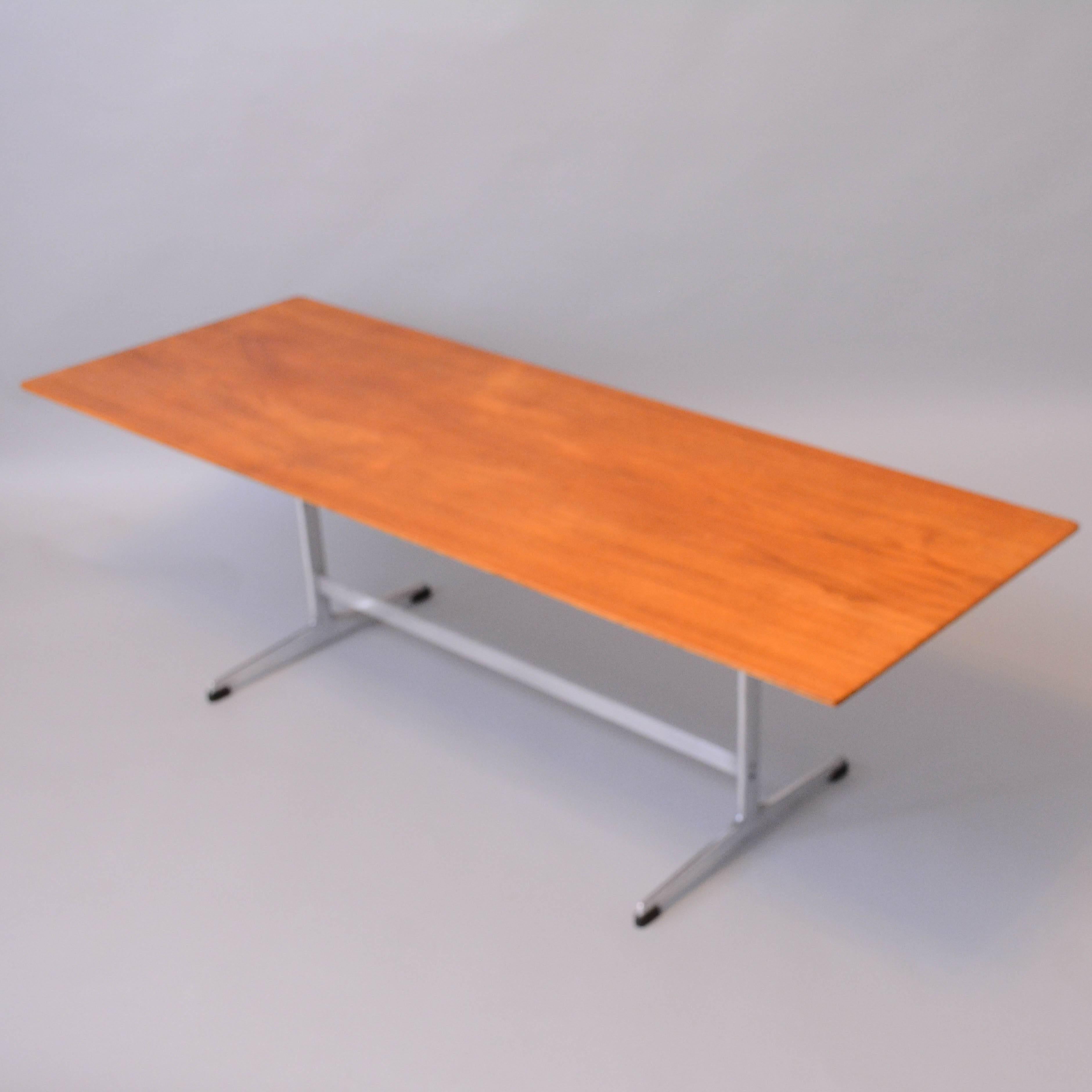 Table FH 3515 by Arne Jacobsen for Fritz Hansen, Denmark In Excellent Condition In Lund, SE