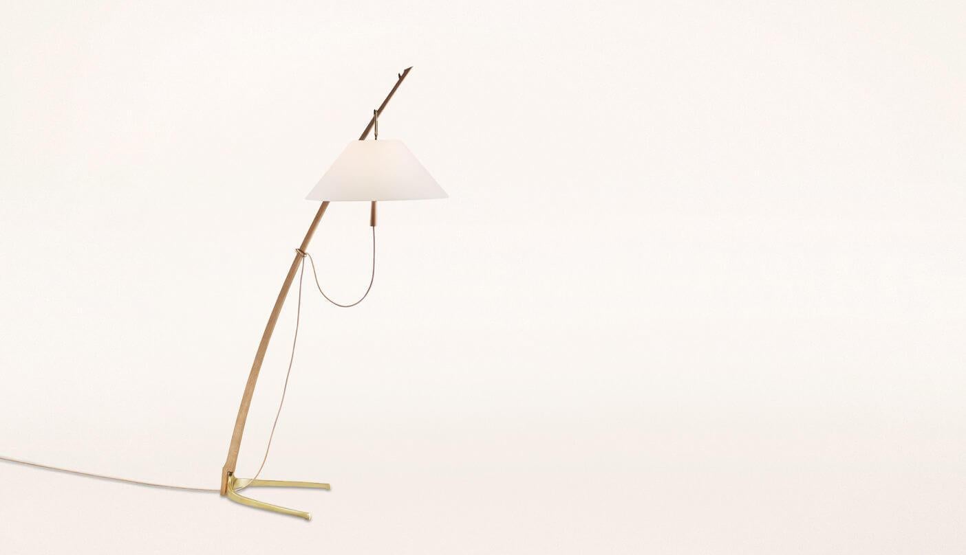 Kalmar Dornstab Floor Lamp in Oak and Polished Brass In New Condition In Copenhagen K, DK