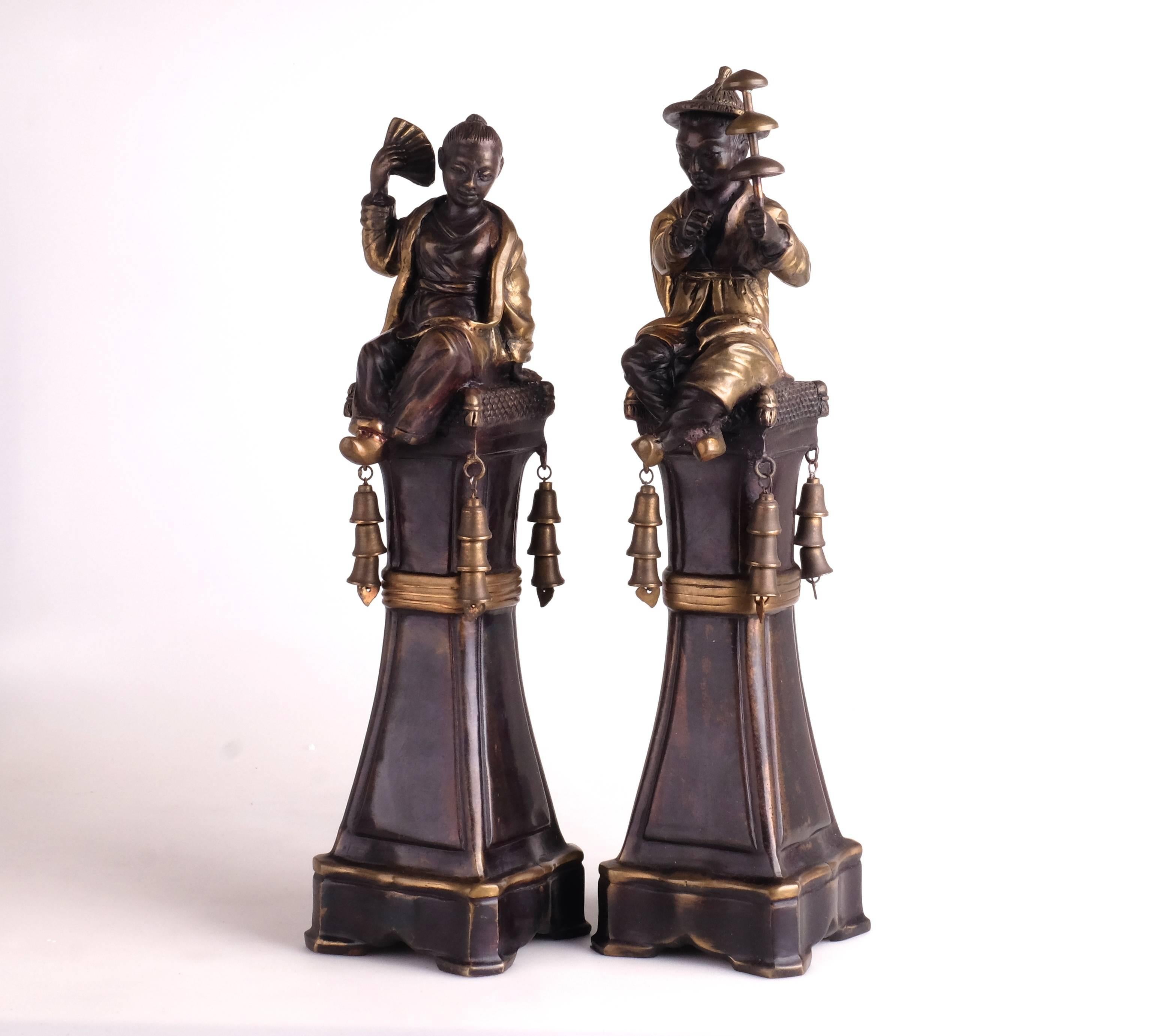Italian bronze Chinese figures with gild details on a statue from the 1940s.