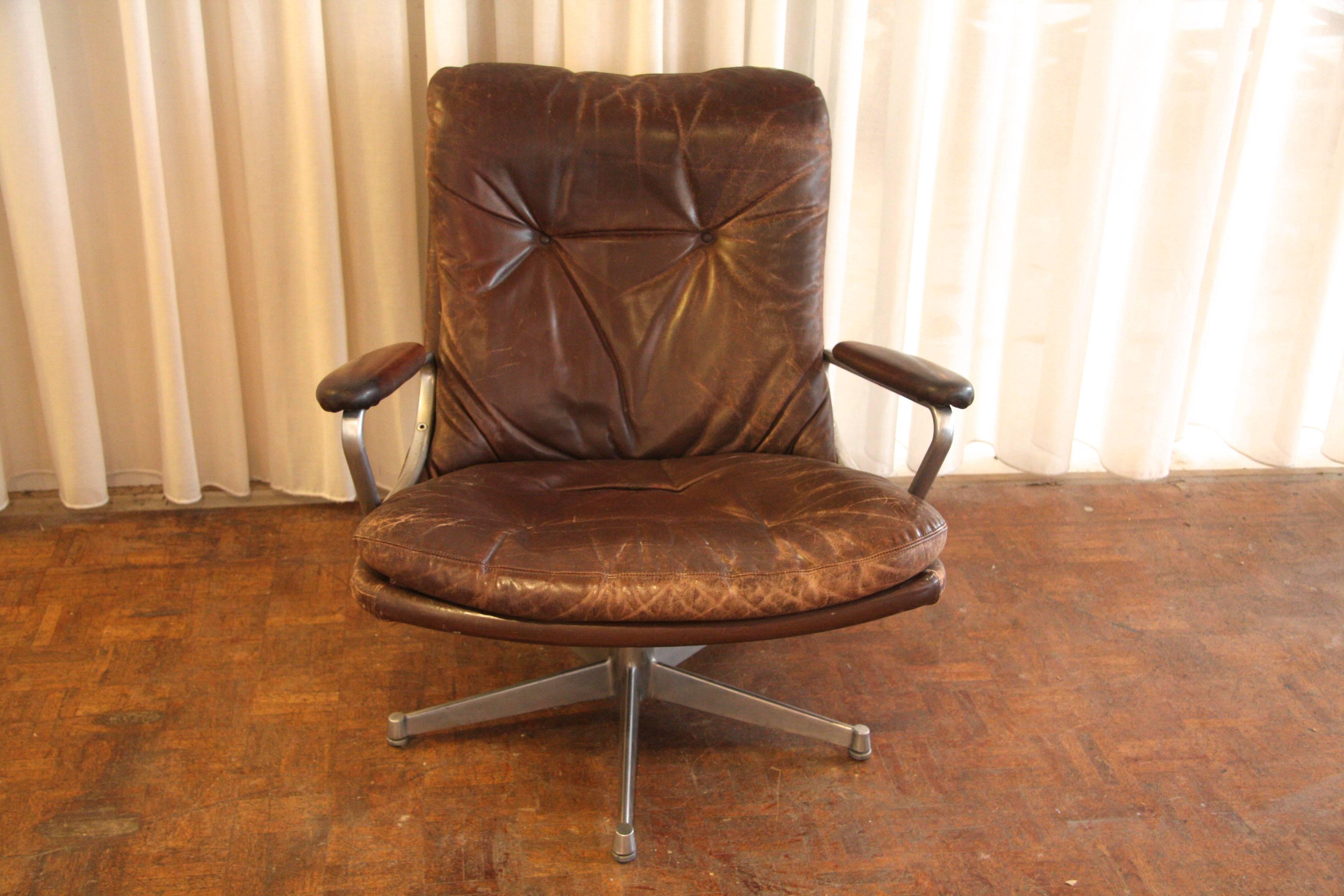Mid-Century Modern Lounge Chair by Strässle, 60ties, Swiss For Sale