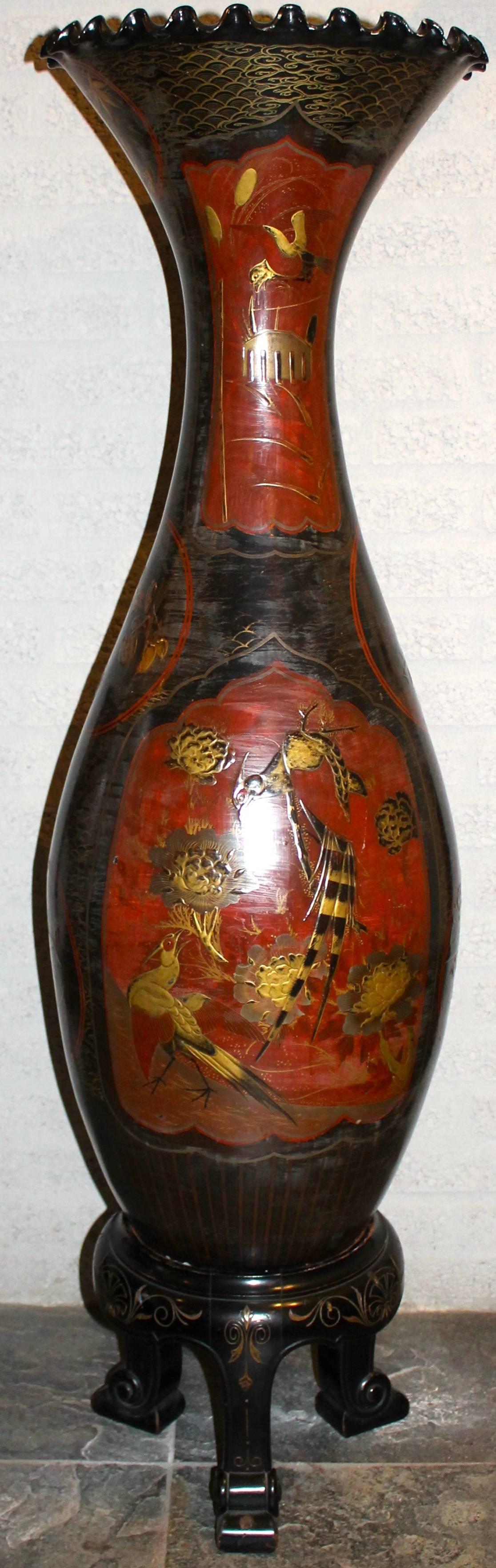 Hand-Crafted Pair of Tall Japanese Vases, circa 1900 For Sale