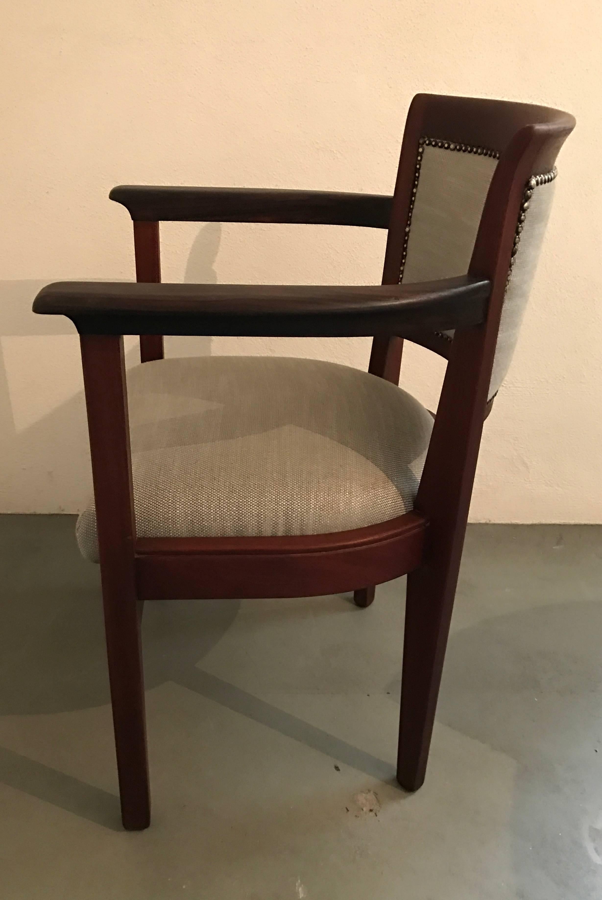 Set of eight dining chairs from the famous Amsterdam Tuschinski Theatre.
Completely restored, new Upholstery.
