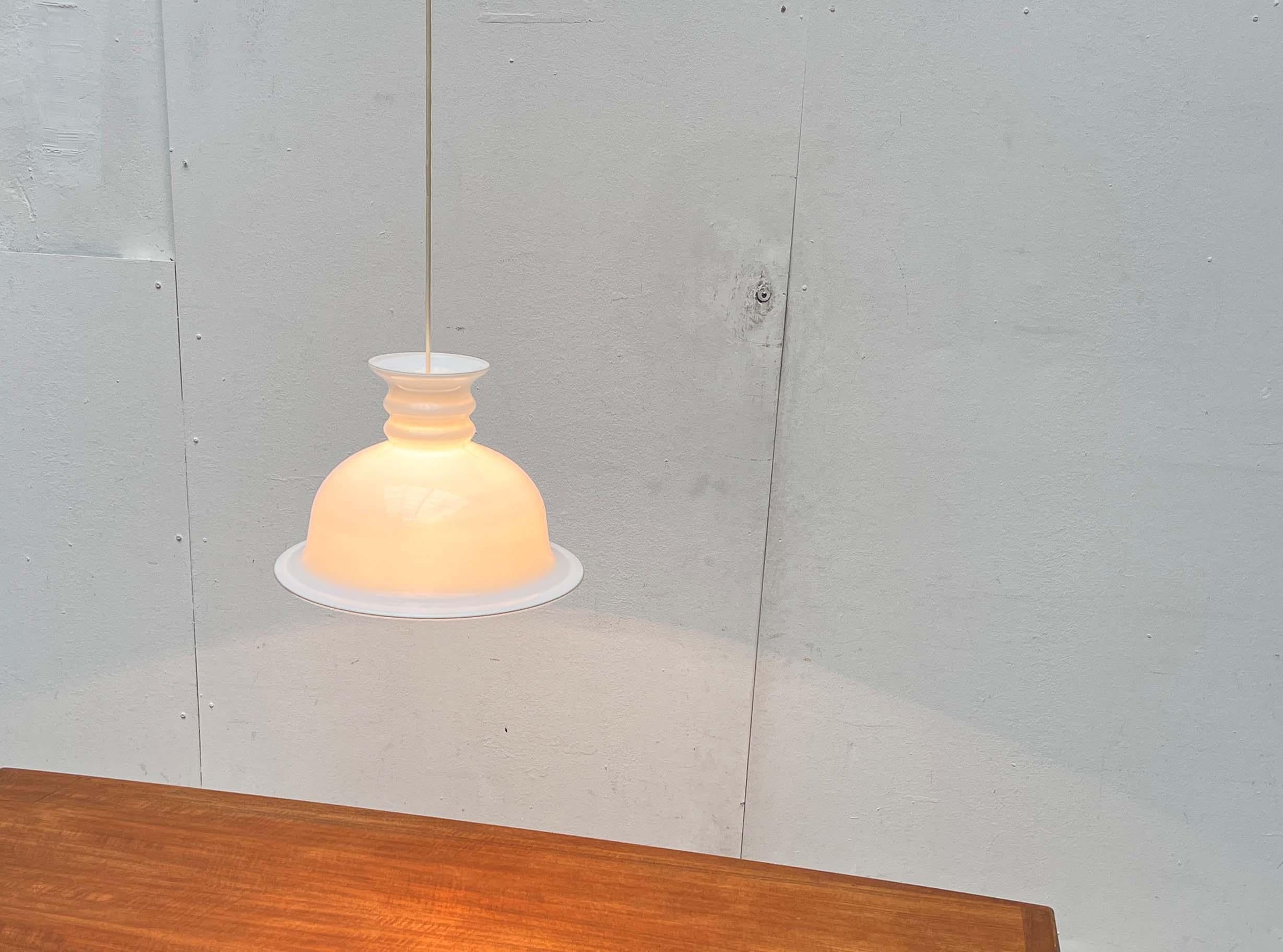 Lampada a sospensione danese d'epoca Kropendel di Sidse Werner per Holmegaard In condizioni buone in vendita a Hamburg, DE
