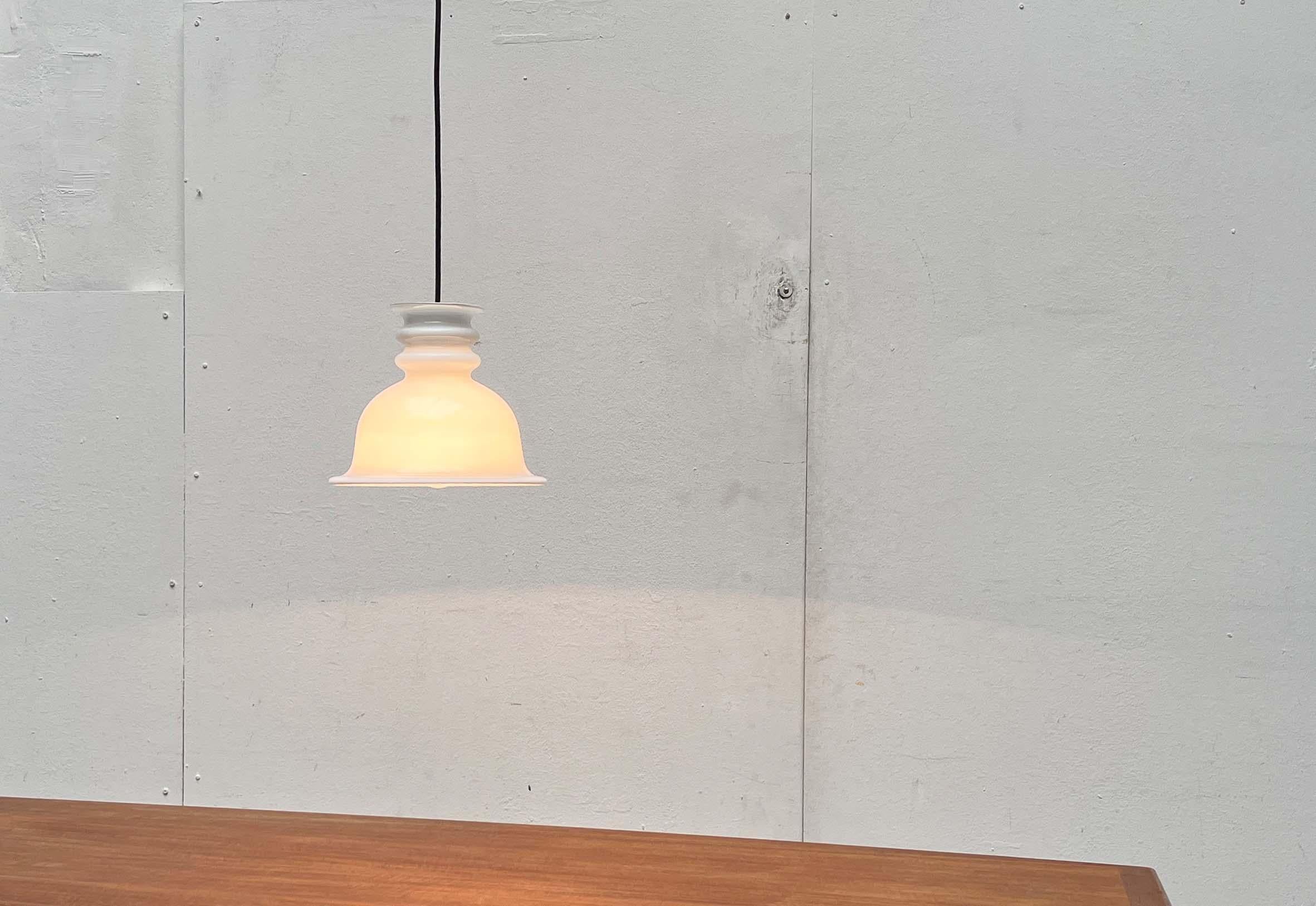 Lampada a sospensione danese vintage Small Kropendel di Sidse Werner per Holmegaard in vendita 11
