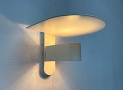 Mid-Century-Modern, dänischer Minimalismus: Wandleuchte „3020 Kasket“ von Jørgen Klinkby Lyskaer
