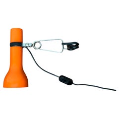 Lampe de table à pince « Space Age » orange, style Mid-Century Modern, Swisslamps International