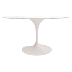 Knoll Studio Eero Saarinen 54-Inch Calacatta Marble Tulip Dining Table