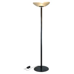 Tebe, lampada da terra di Ernesto Gismondi per Artemide, Italia, anni ’80