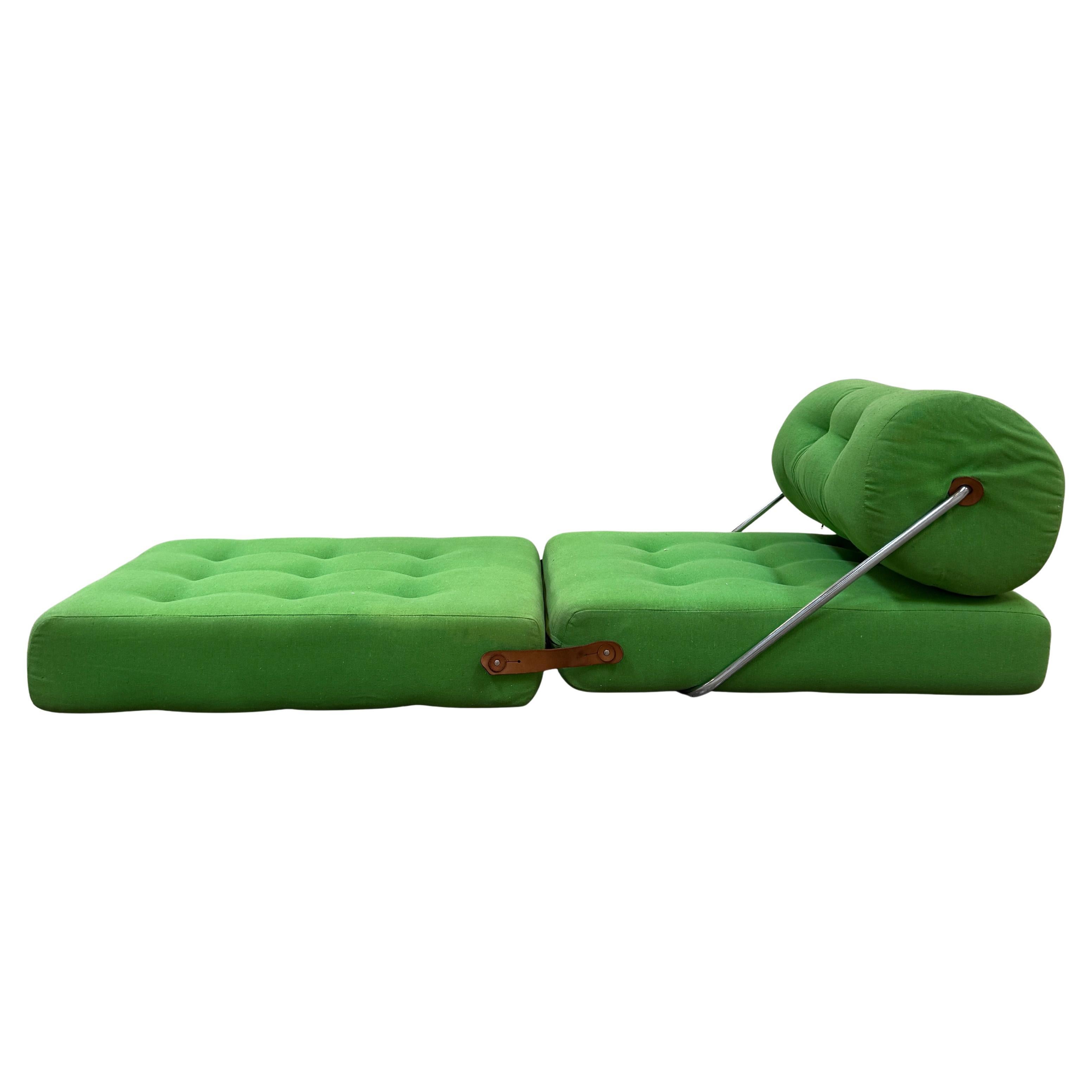 Swedish 1973 IKEA Pair of lounge chairs day beds by Gillis LUNDGREN  TAJT   To restore ! For Sale