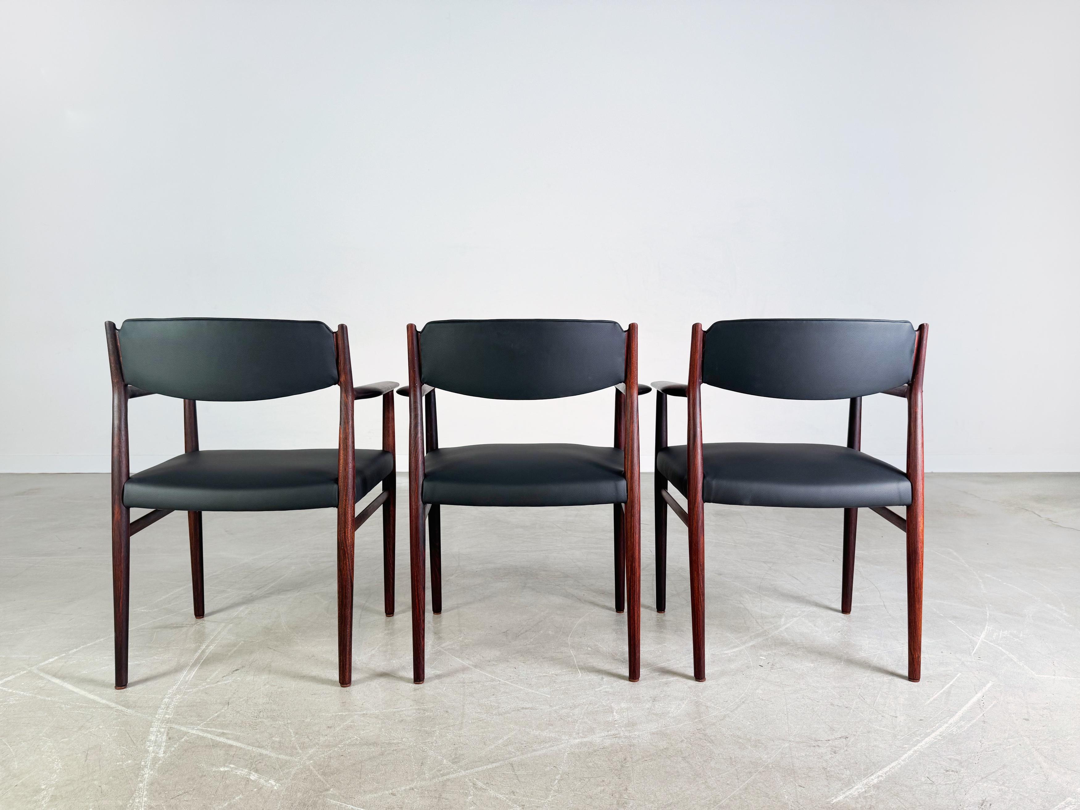 Milieu du XXe siècle 3x Arne Vodder Midcentury Stuhl P. Olsen Sibast Palisander danish en vente