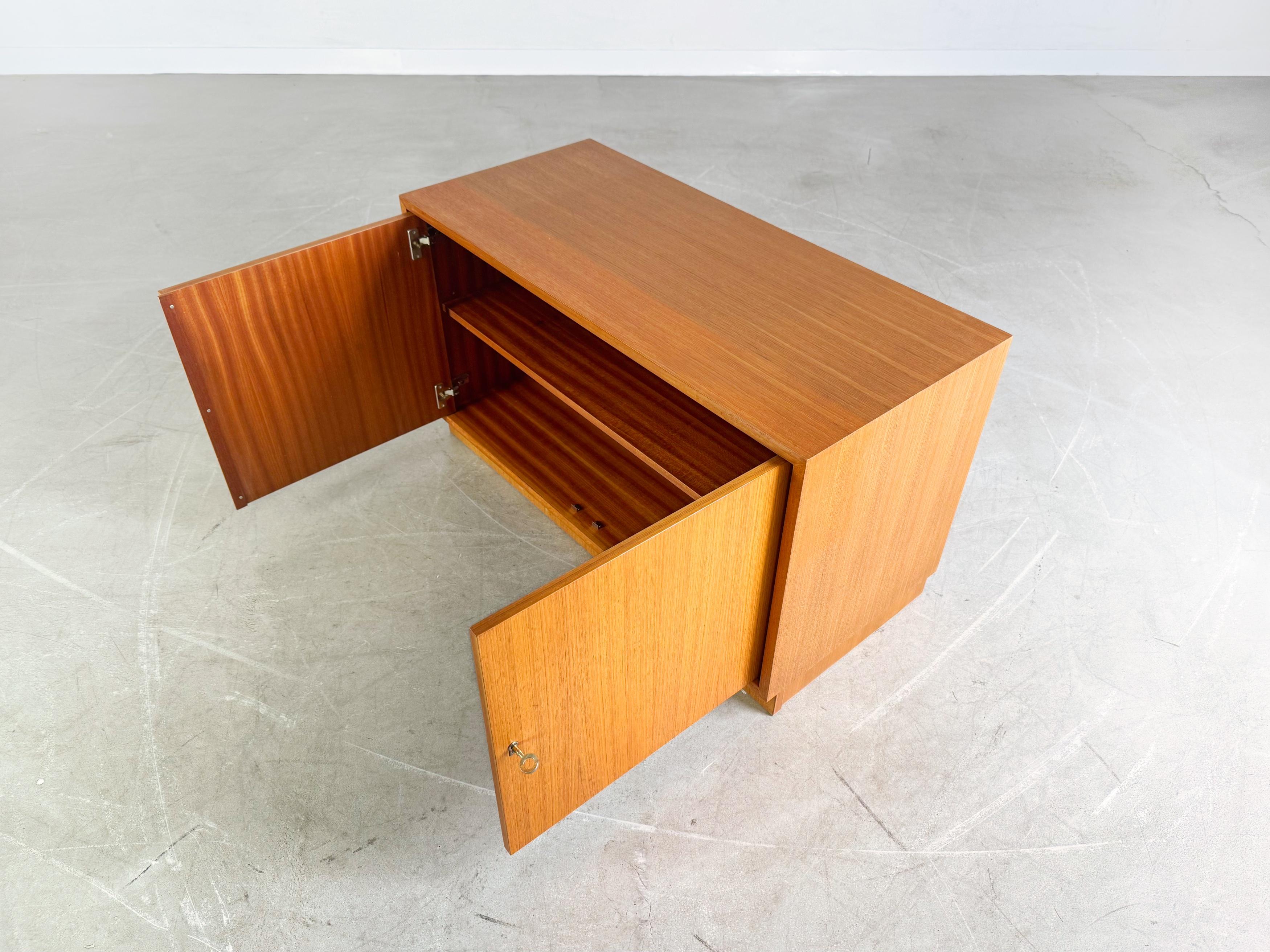 Original Midcentury Sideboard WK Möbel Teak Lowboard Kommode In Good Condition For Sale In Berlin, DE