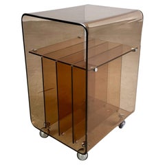Beistelltisch du milieu du siècle Roche Bobois Michel Dumas Acrylglas