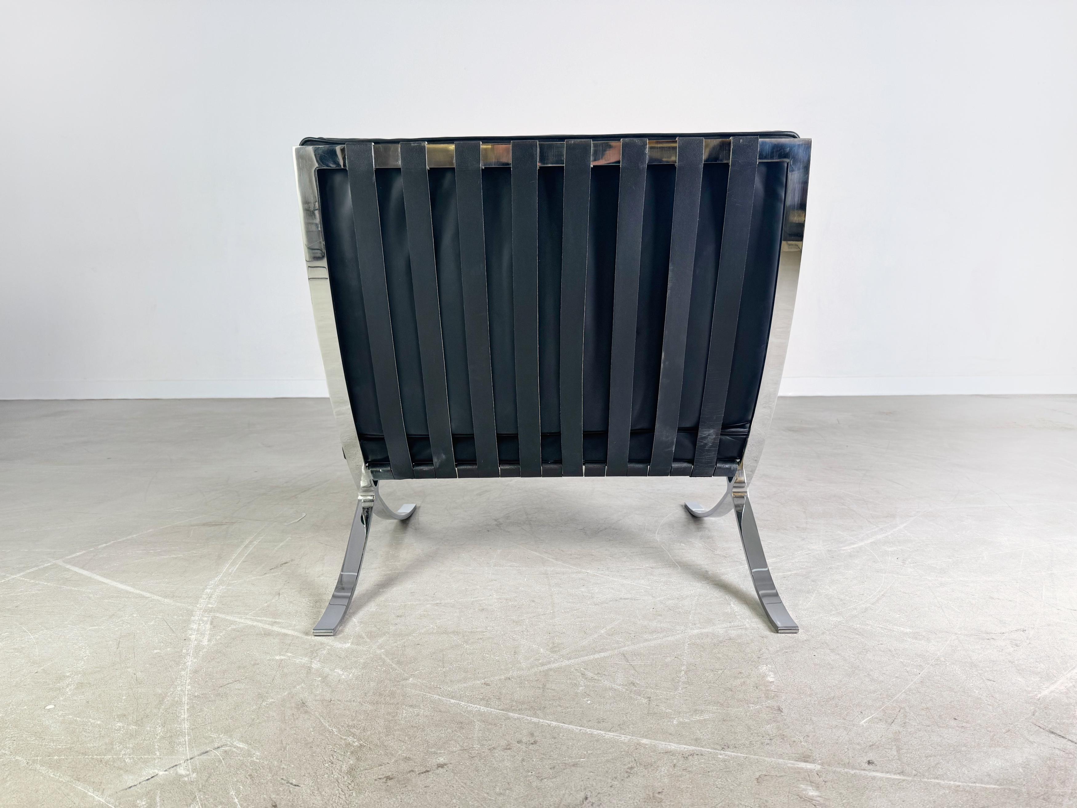 Original Knoll Intenational Barcelona Stuhl Mies van der Rohe II (Ende des 20. Jahrhunderts) im Angebot