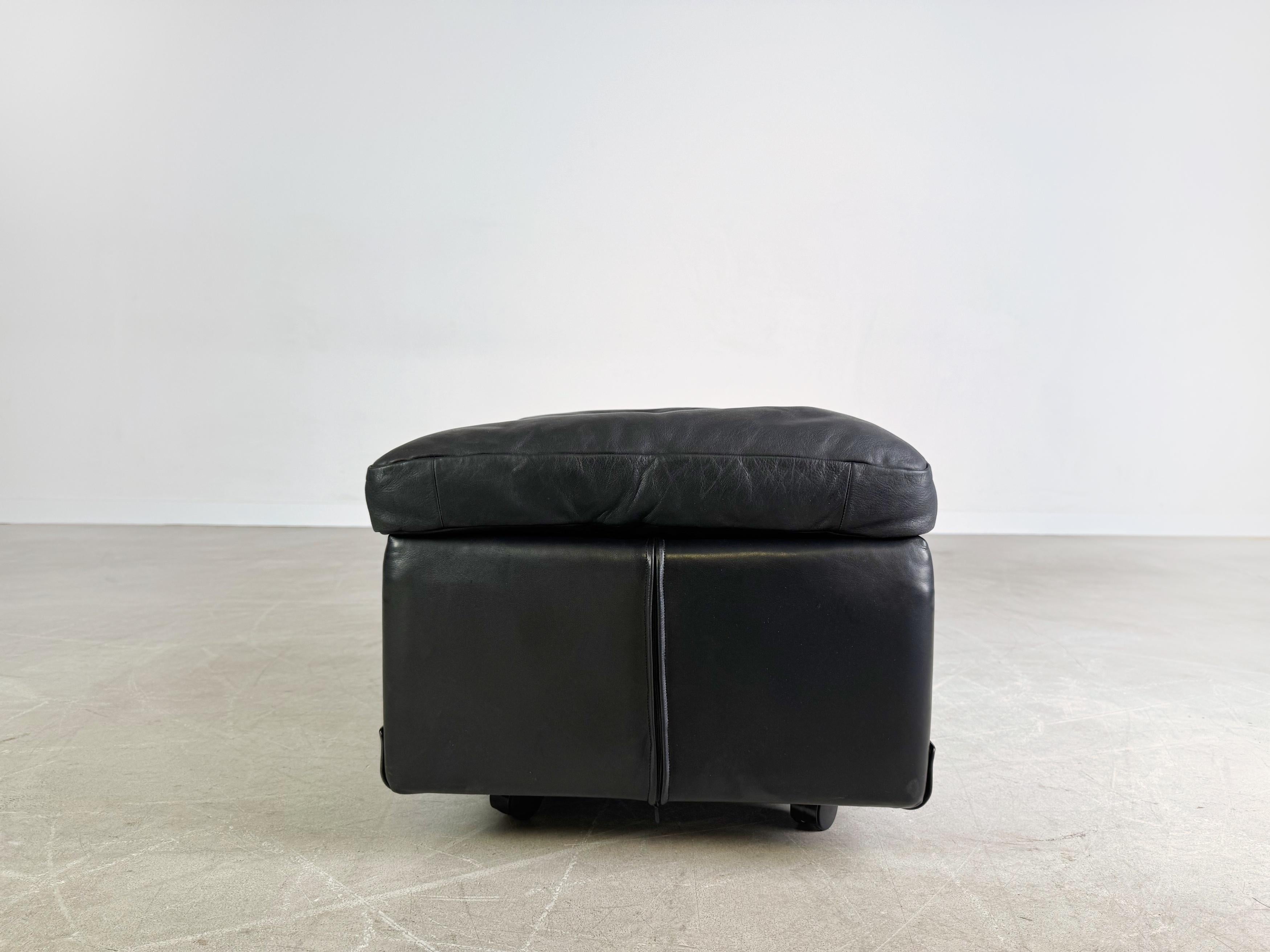 Metà XX secolo Dieter Rams Ottoman Midcentury Fußhocker RZ 62 Vitsoe 620 in vendita