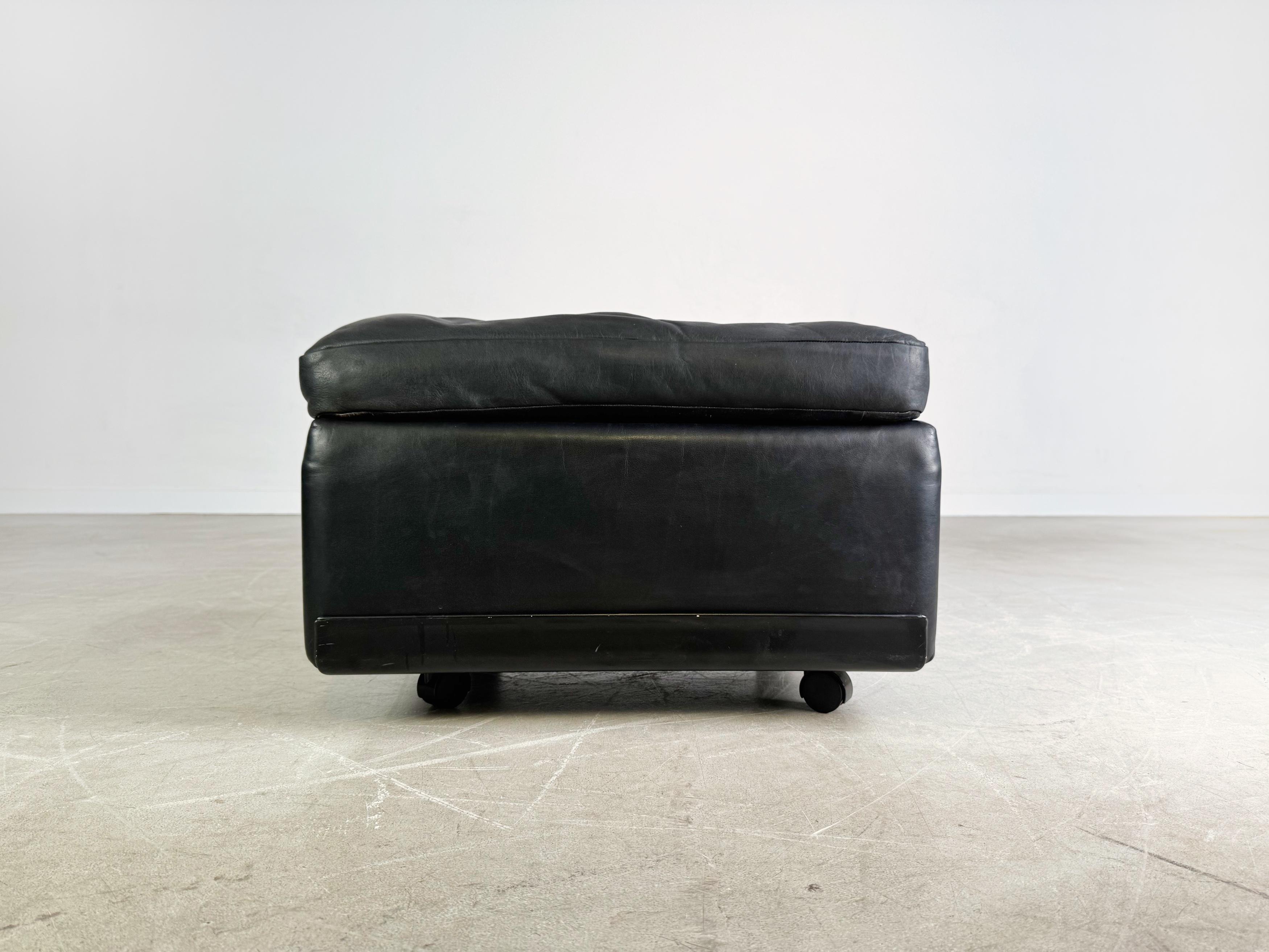 Mid-Century moderno Dieter Rams Ottoman Midcentury Fußhocker RZ 62 Vitsoe 620 in vendita