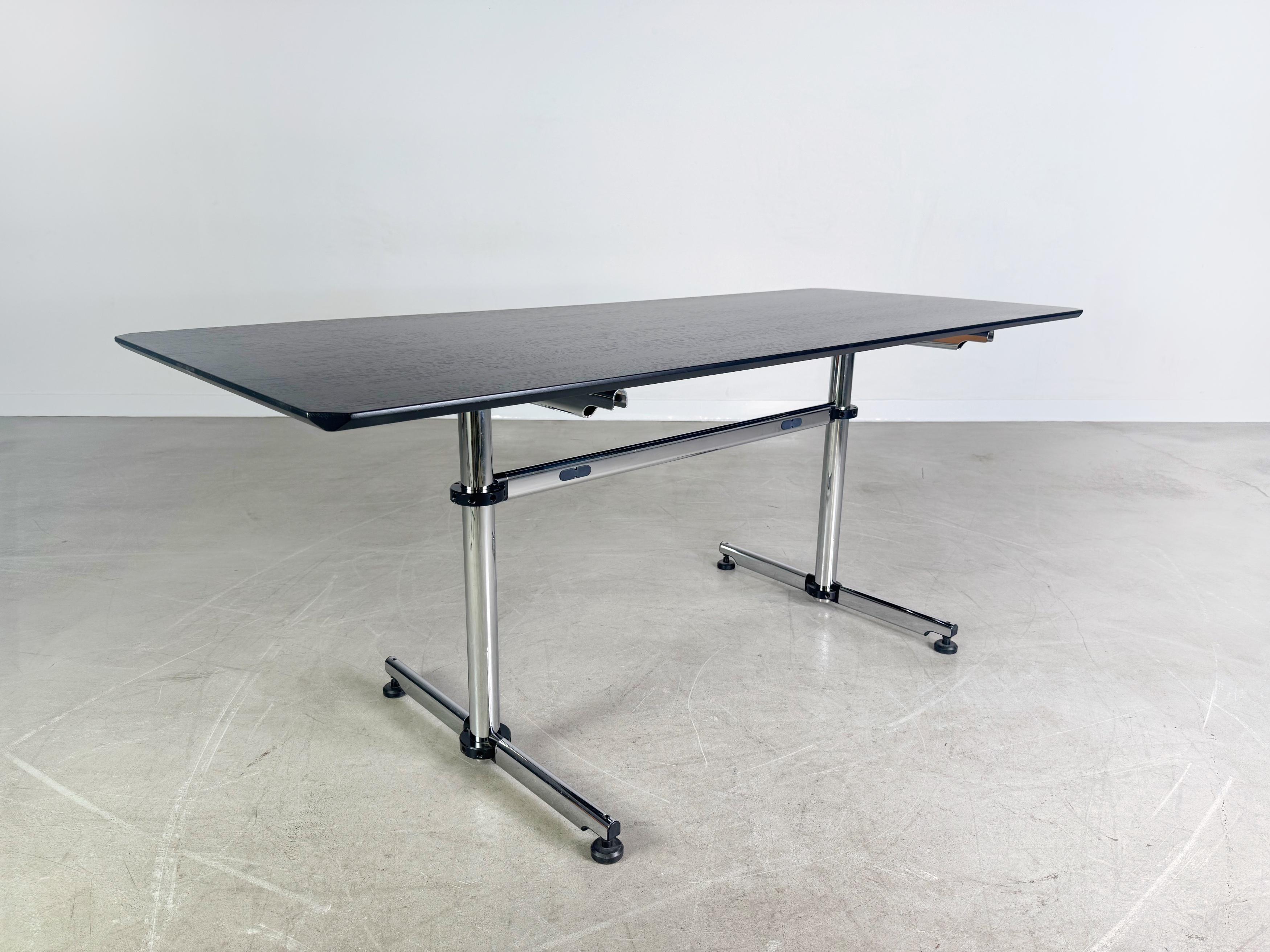 Swiss 25x Original USM Haller Schreibtisch Kitos M Plus schwarz Eiche For Sale