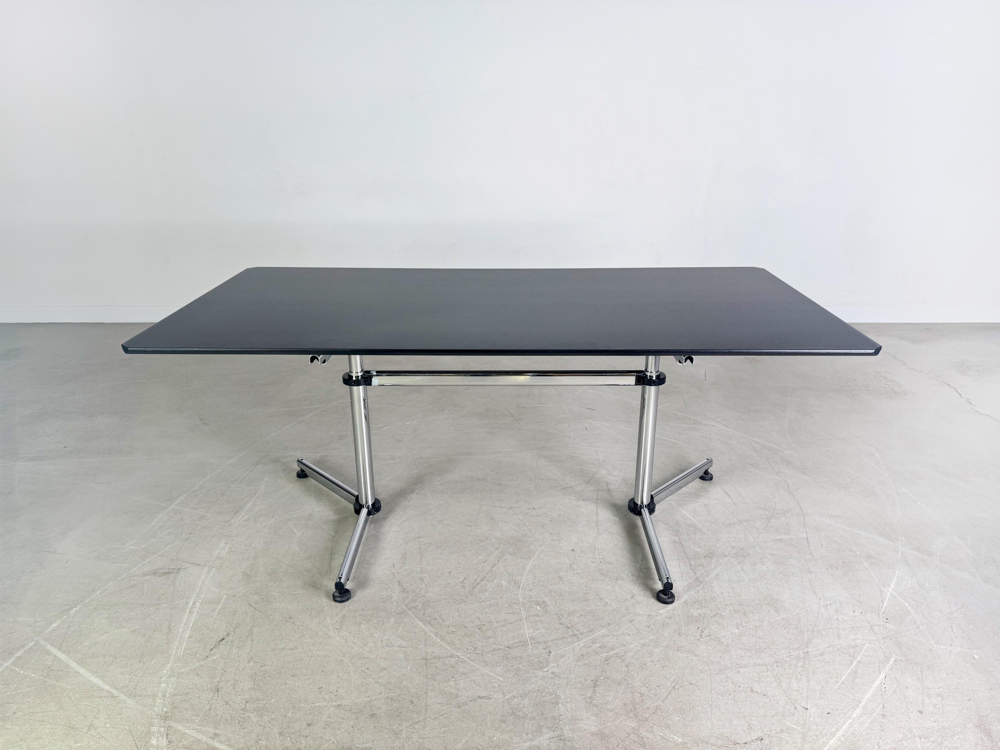25x Original USM Haller Schreibtisch Kitos M Plus schwarz Eiche For Sale 3