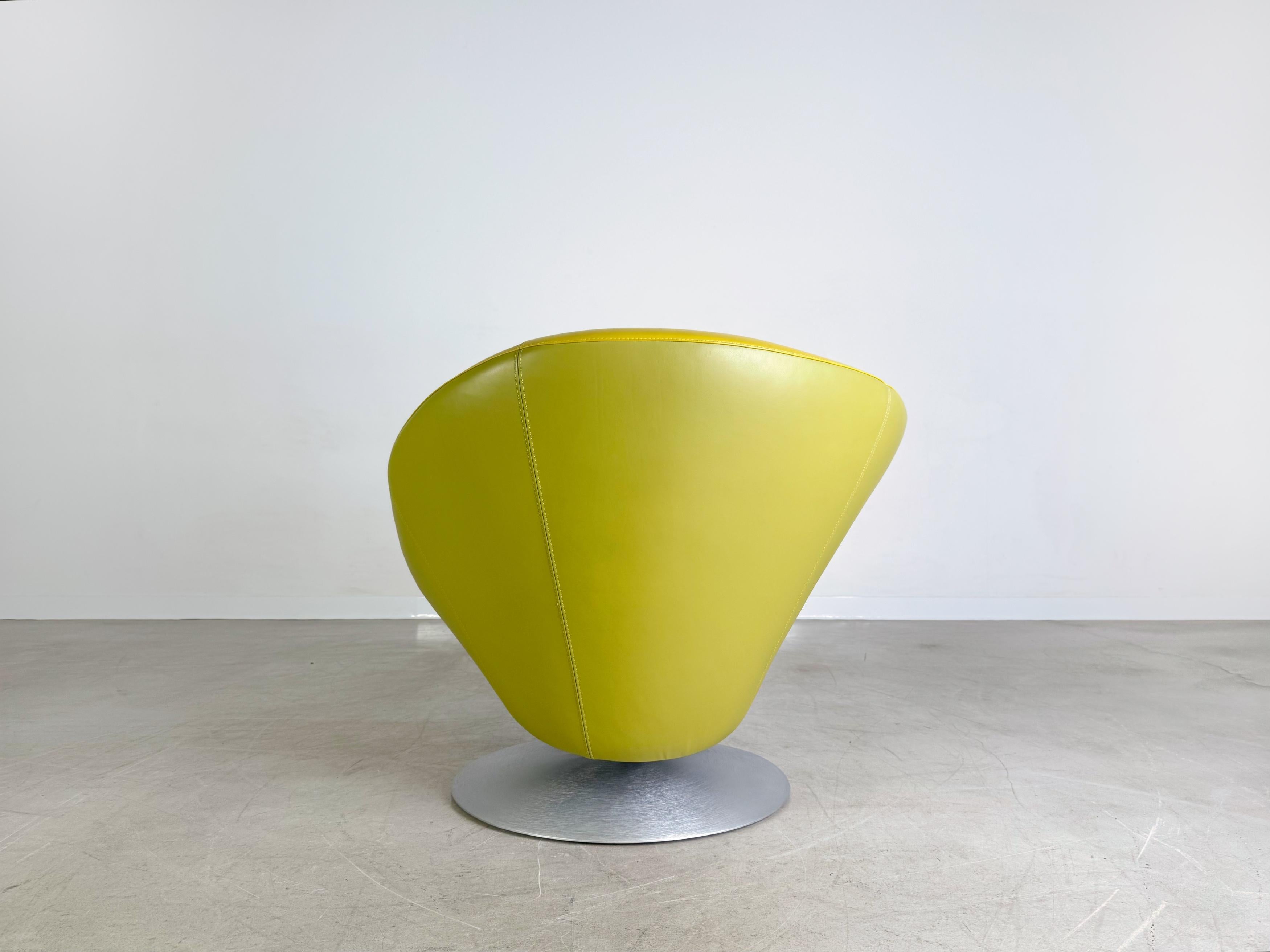 Original Leolux Parabolica Sessel Stefan Heiliger grün Design im Zustand „Gut“ im Angebot in Berlin, DE