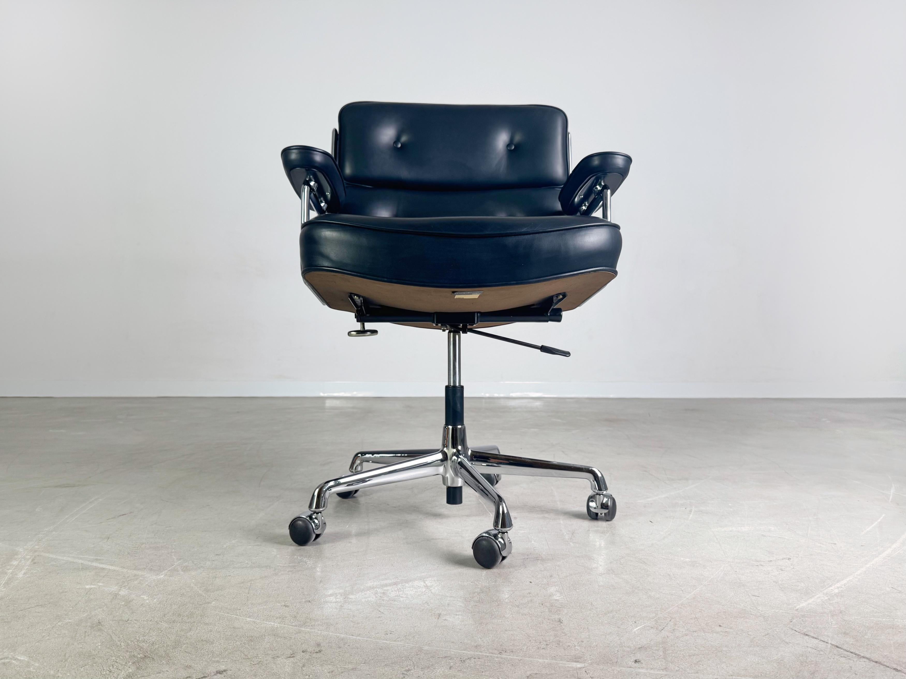 Sillón original Charles Eames Vitra ES 104 Stuhl Sessel Moderno de mediados de siglo en venta