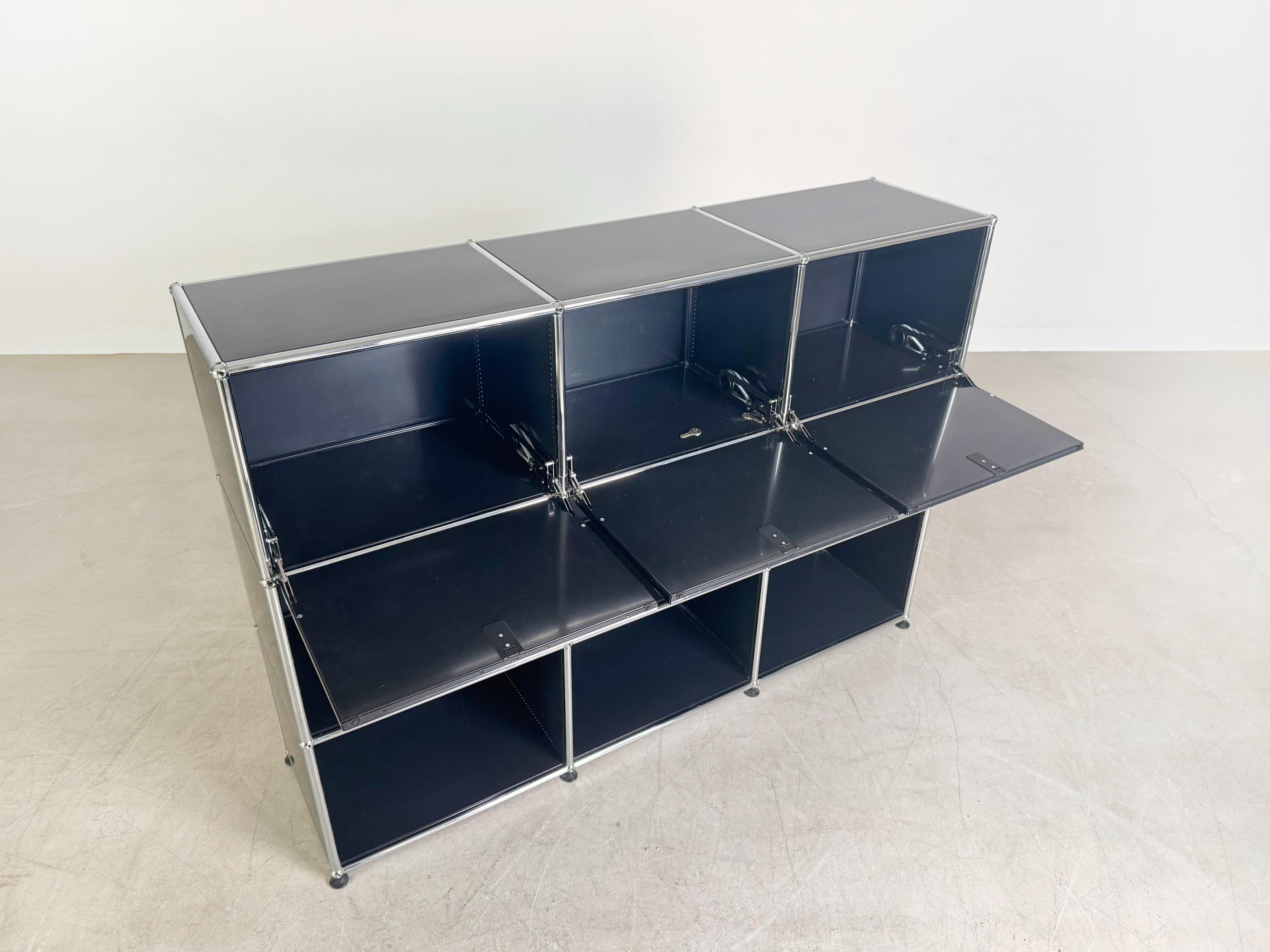 XXI secolo e contemporaneo Credenza originale Usm Haller 3x3 Kommode Design Regal schwarz in vendita
