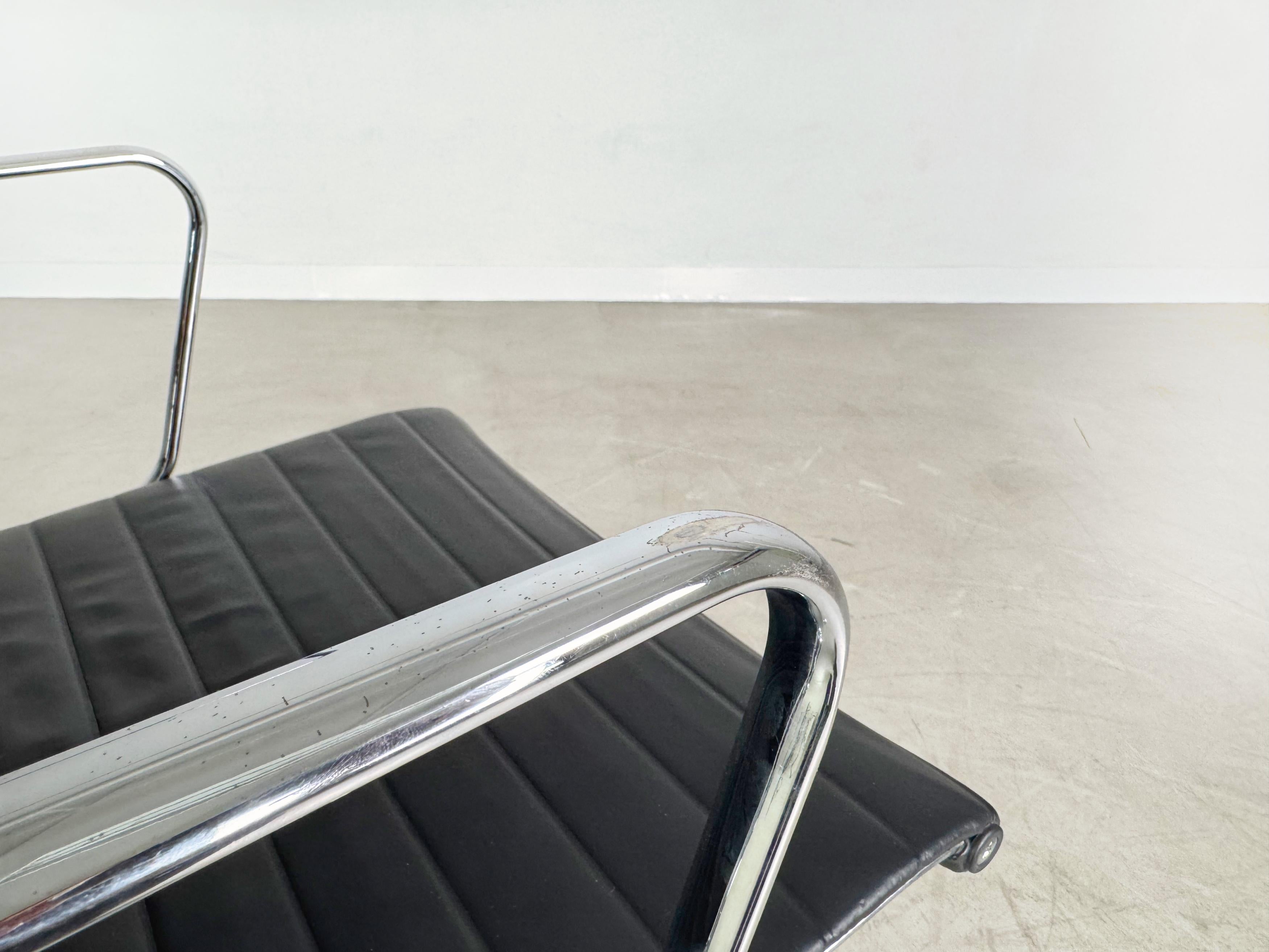 Vitra EA 119 Bürostuhl Charles & Ray Eames Hopsak Leder hoch im Angebot 2