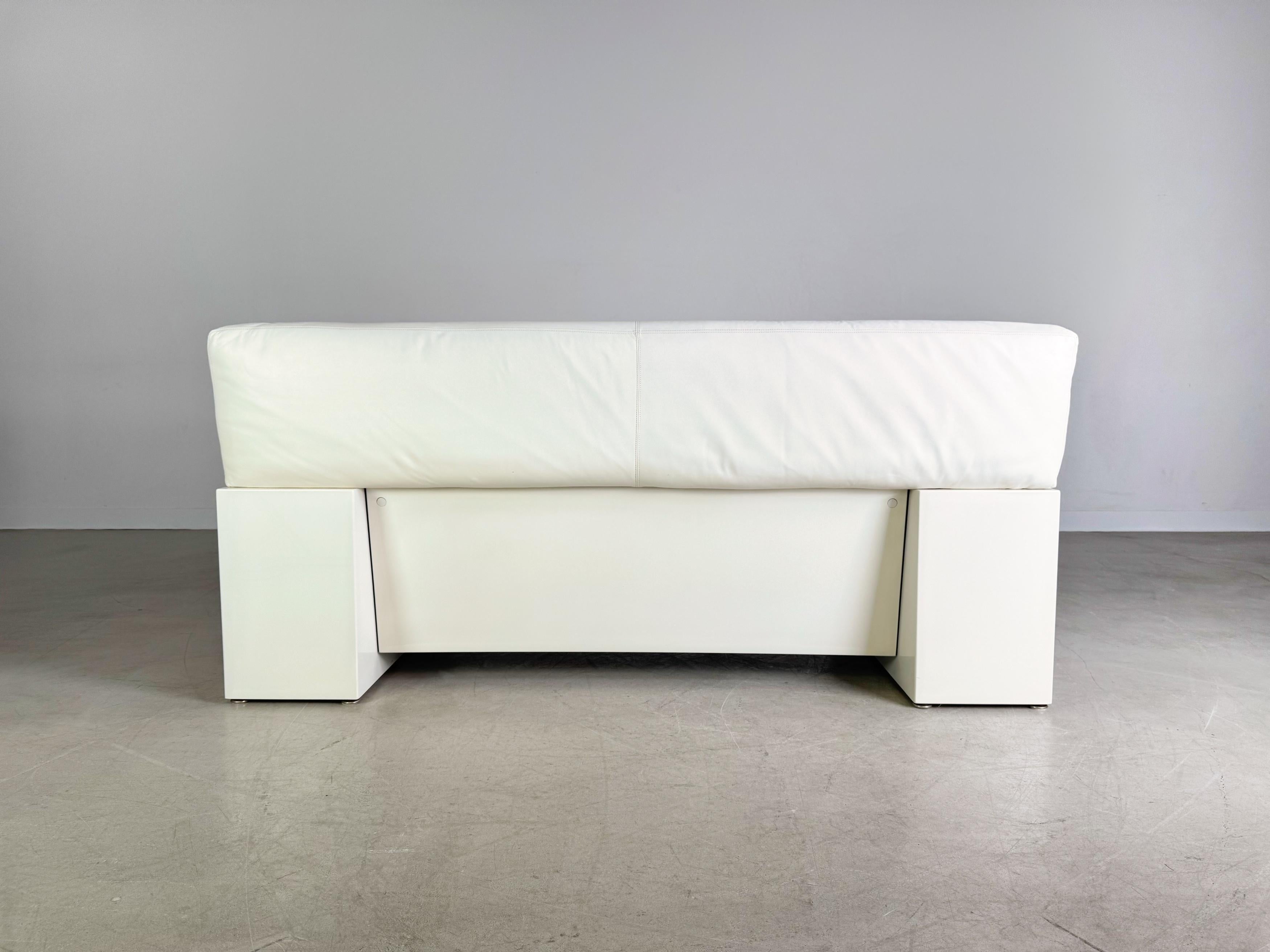 Original Knoll Brigadier Zweisitzer Leder weiß Cini Boeri 1980 Cuero en venta