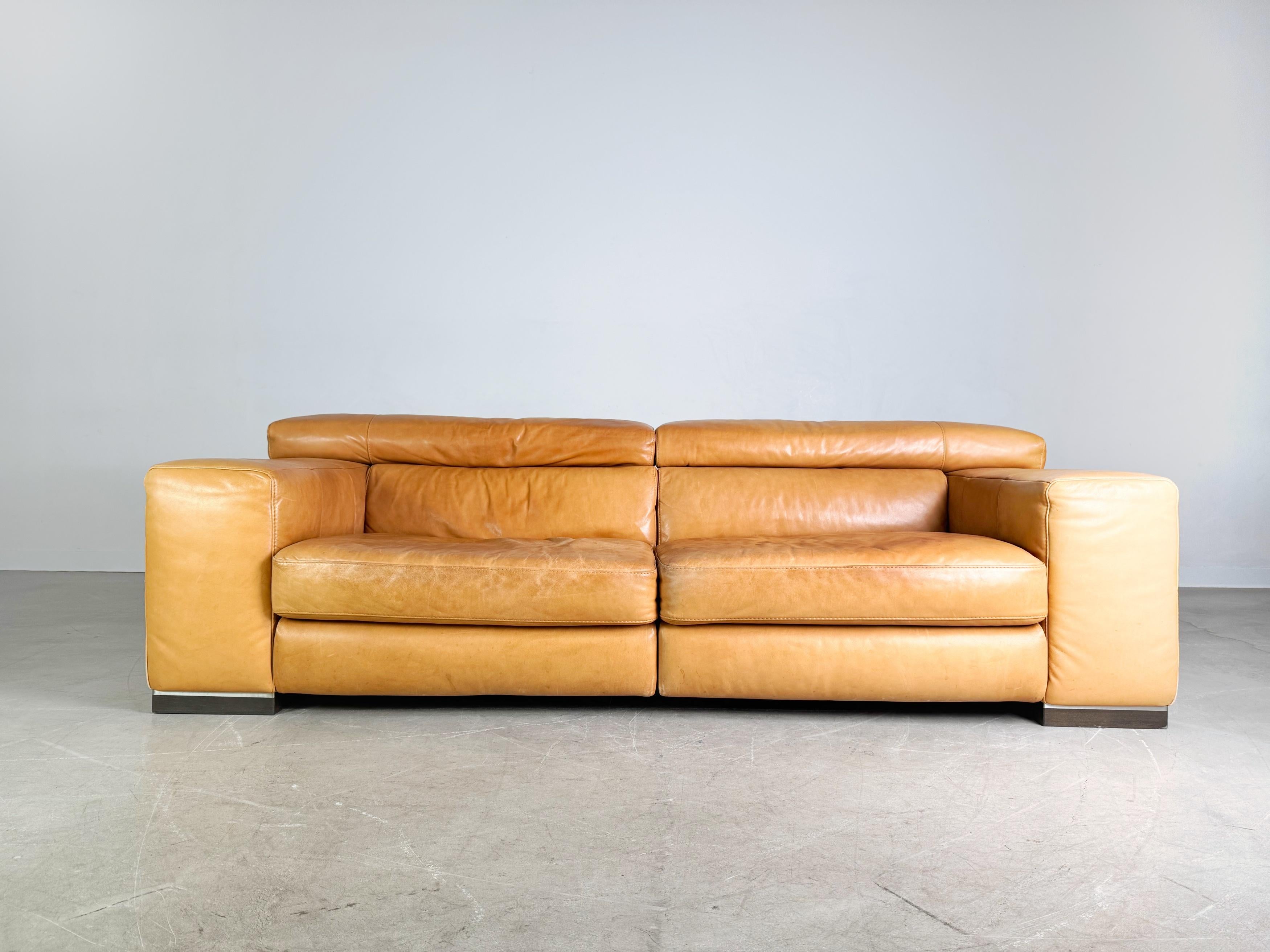 Post-Modern Original Natuzzi Sofa Couch Siena Cognac braun Leder Design For Sale