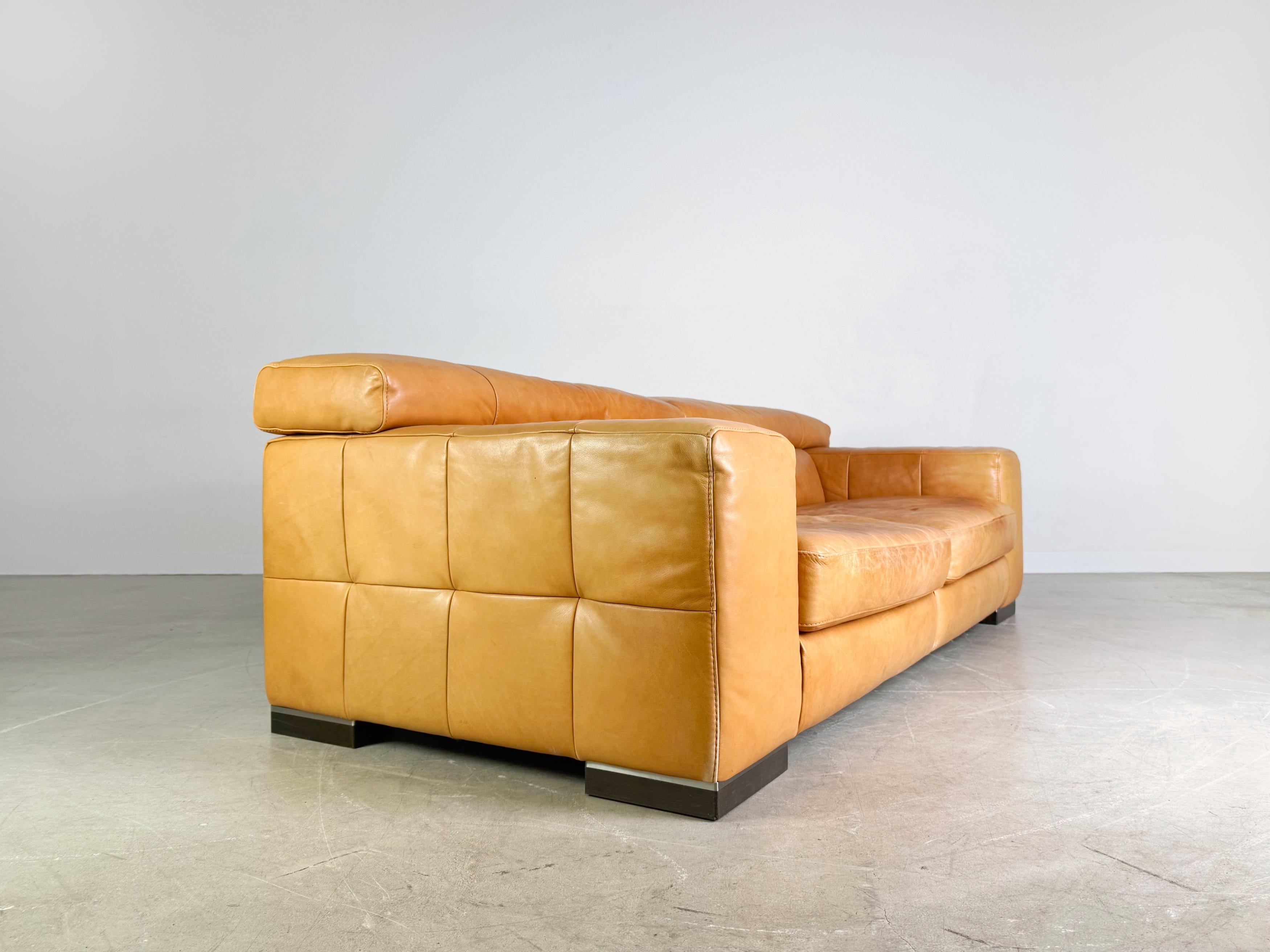 Original Natuzzi Sofa Couch Siena Cognac braun Leder Design In Good Condition For Sale In Berlin, DE
