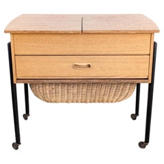 Original Midcentury Beistelltisch Nähwagen Nussbaum 1960 Vintage