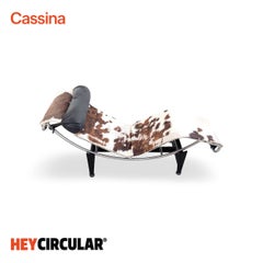 Cassina LC4 d'origine, Liège, vintage, Le Corbusier, Kuhfell