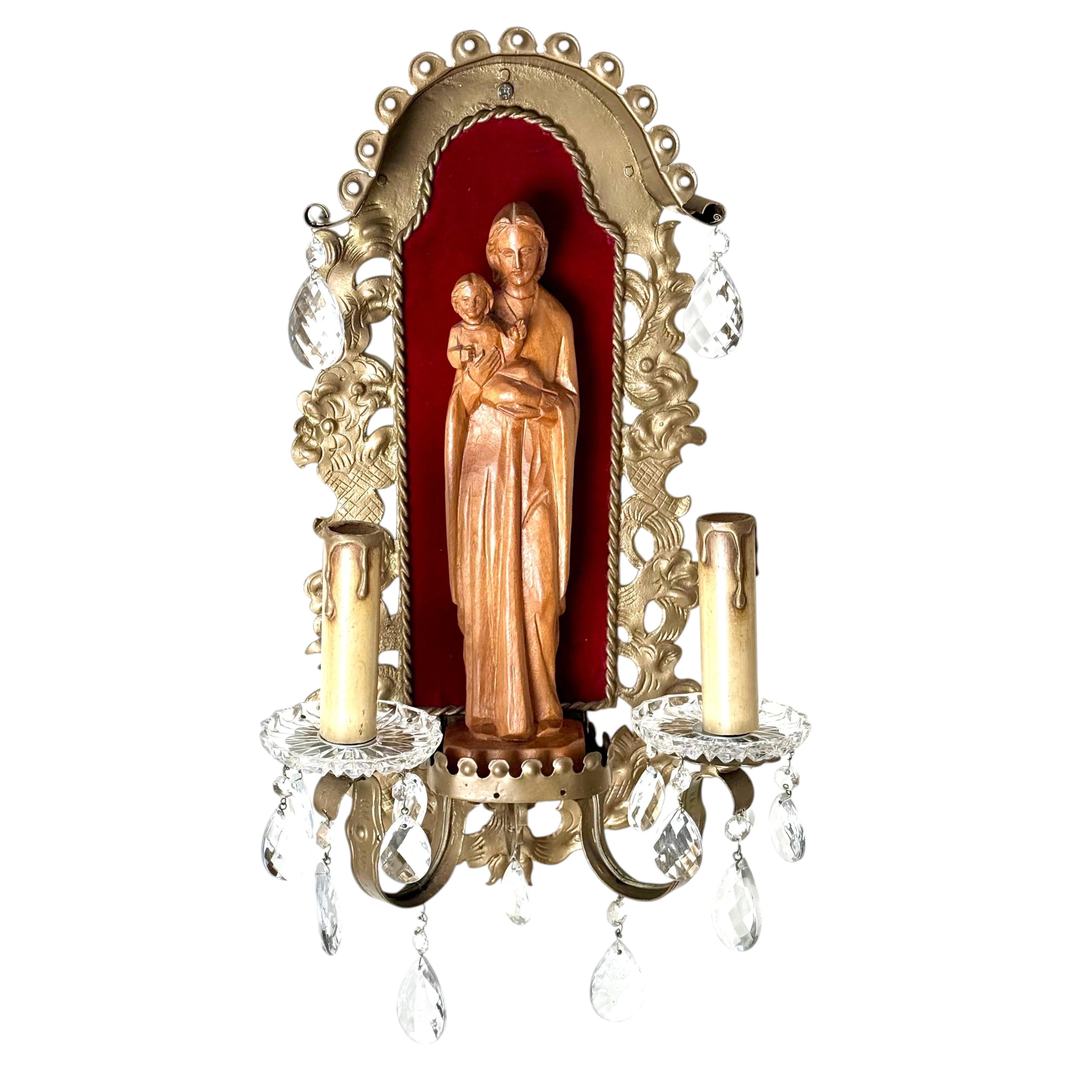 Lampada da parete Hollywood Regency degli anni '50, disegno di Madre Maria e Gesù Bambino in vendita