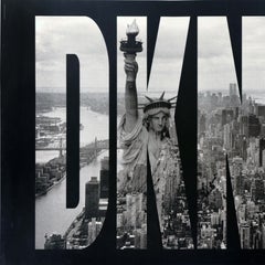 Original-Vintage-Werbeplakat DKNY Donna Karan New York Mode LVMH
