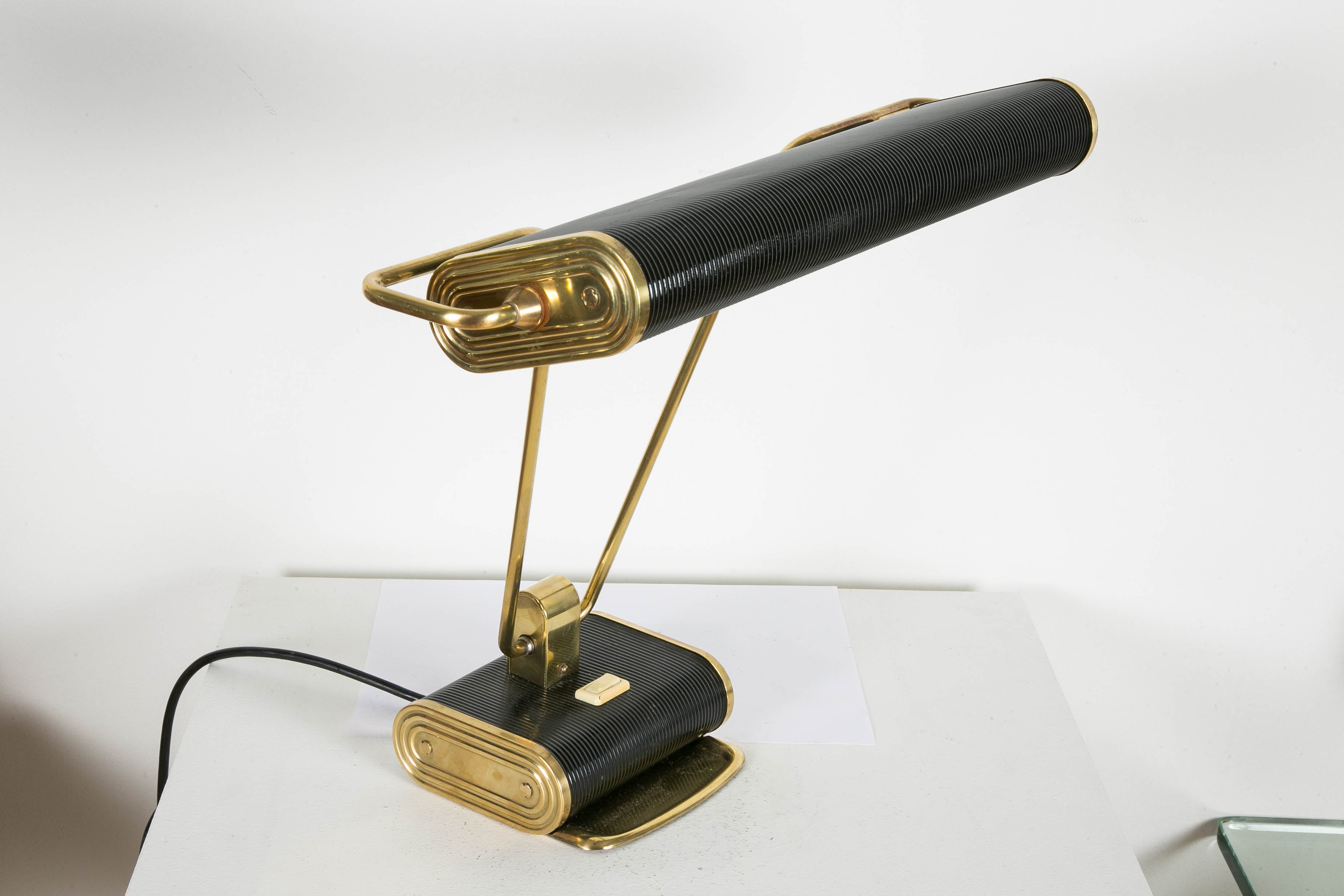eileen gray table lamp