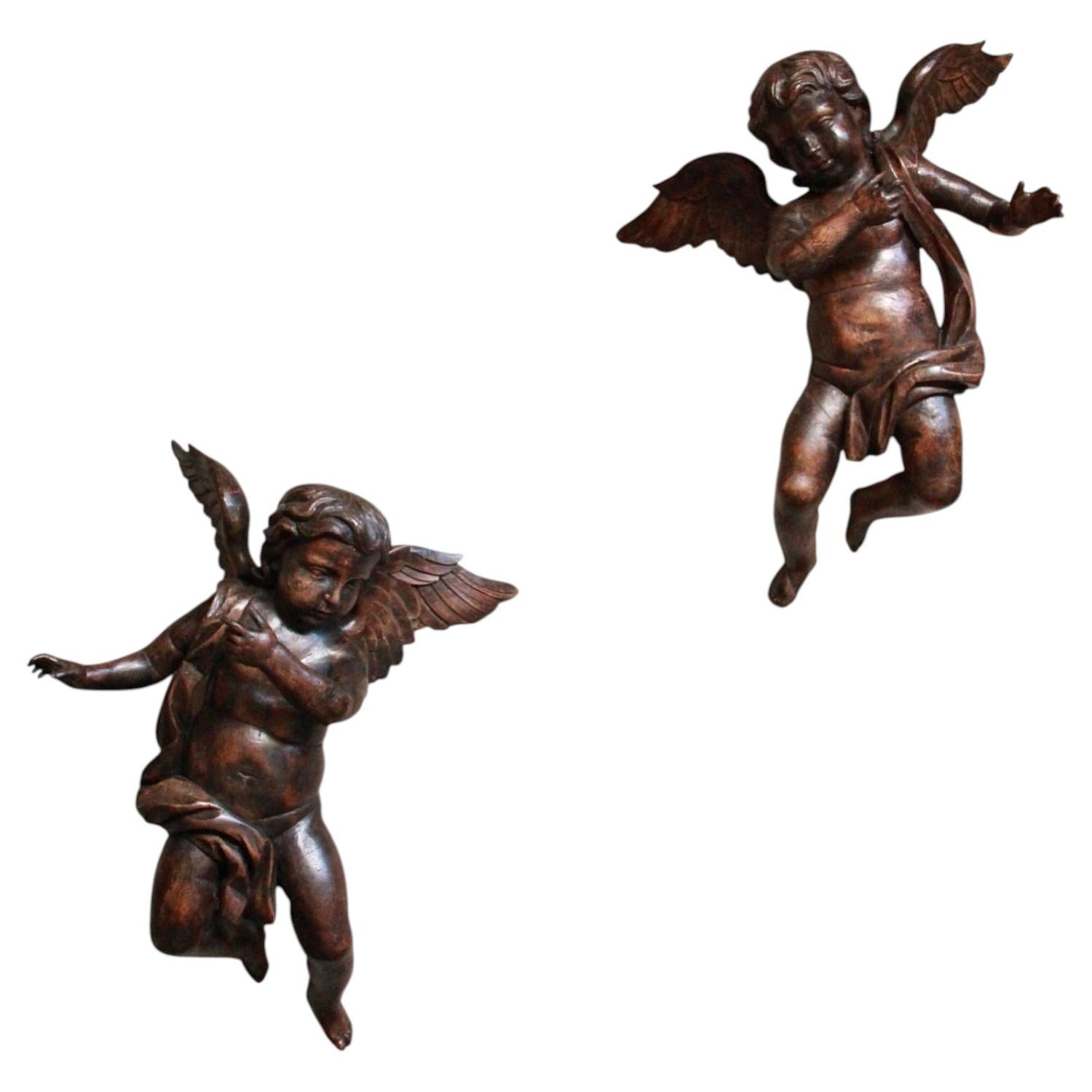 Pair of German Baroque Carved Wooden Putti Germany, 18th Century For Sale
