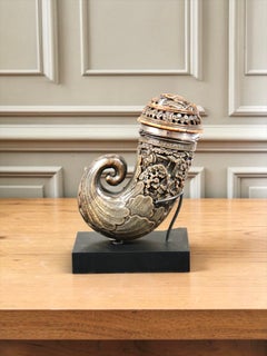 Tabacchiera cantonese a forma di corno di montone, commissionata da uno scozzese, proveniente da Canton, Cina, per lo Sc