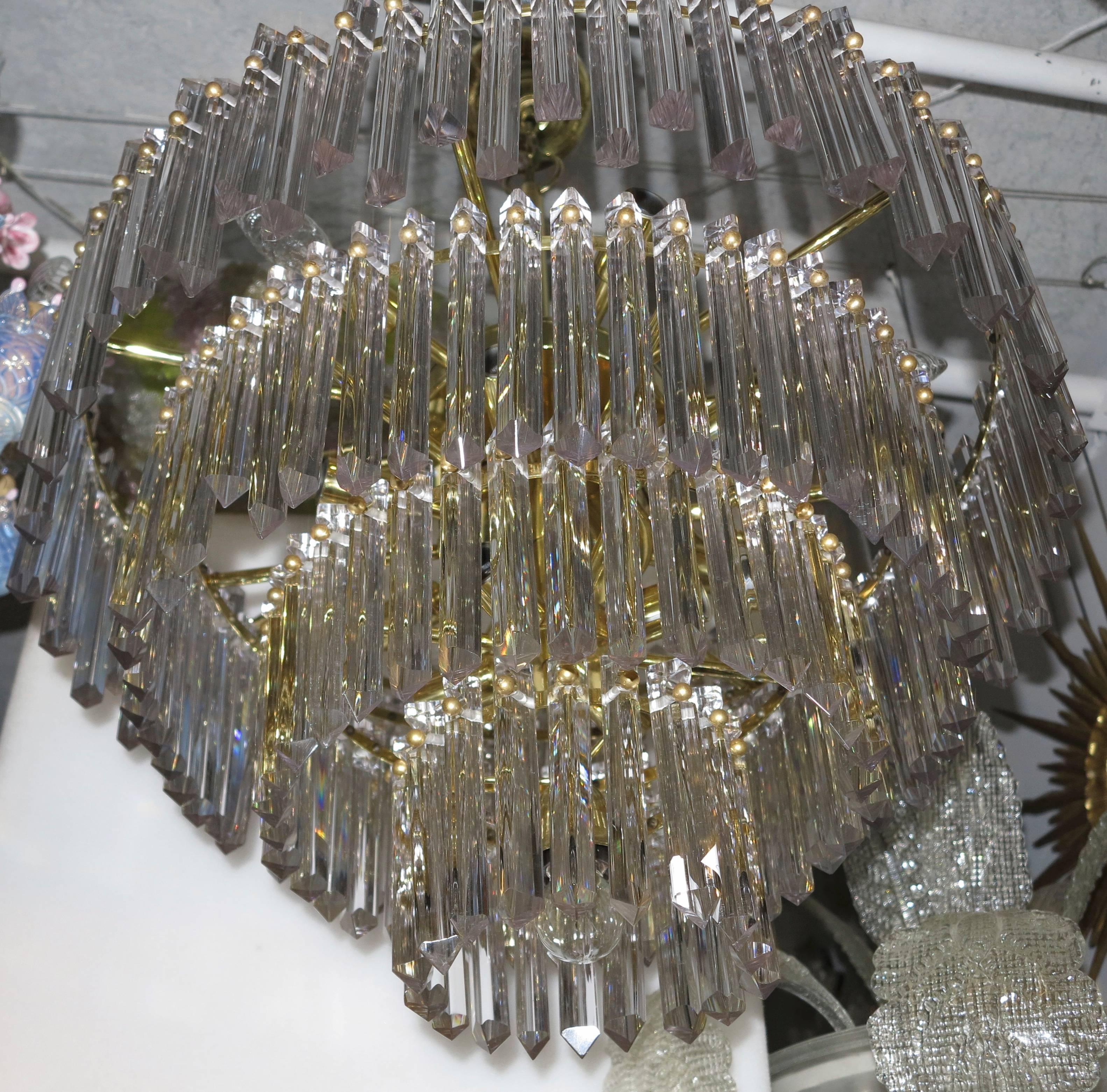 1970 Chandelier with 180 Kristals and 17 Bulbs In Good Condition For Sale In Paris, FR