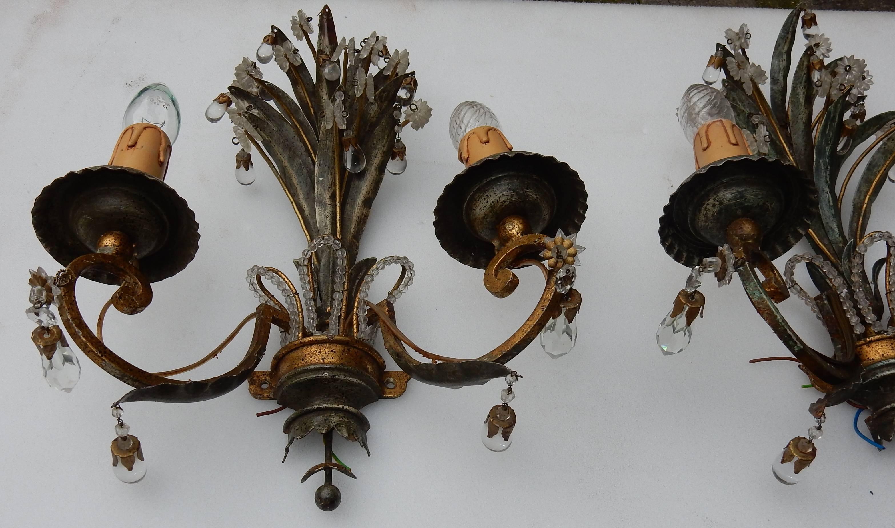 Art Deco 1950-1970 Pair of Sconces with Pineapple Leaves in the Style of Maison Baguès For Sale